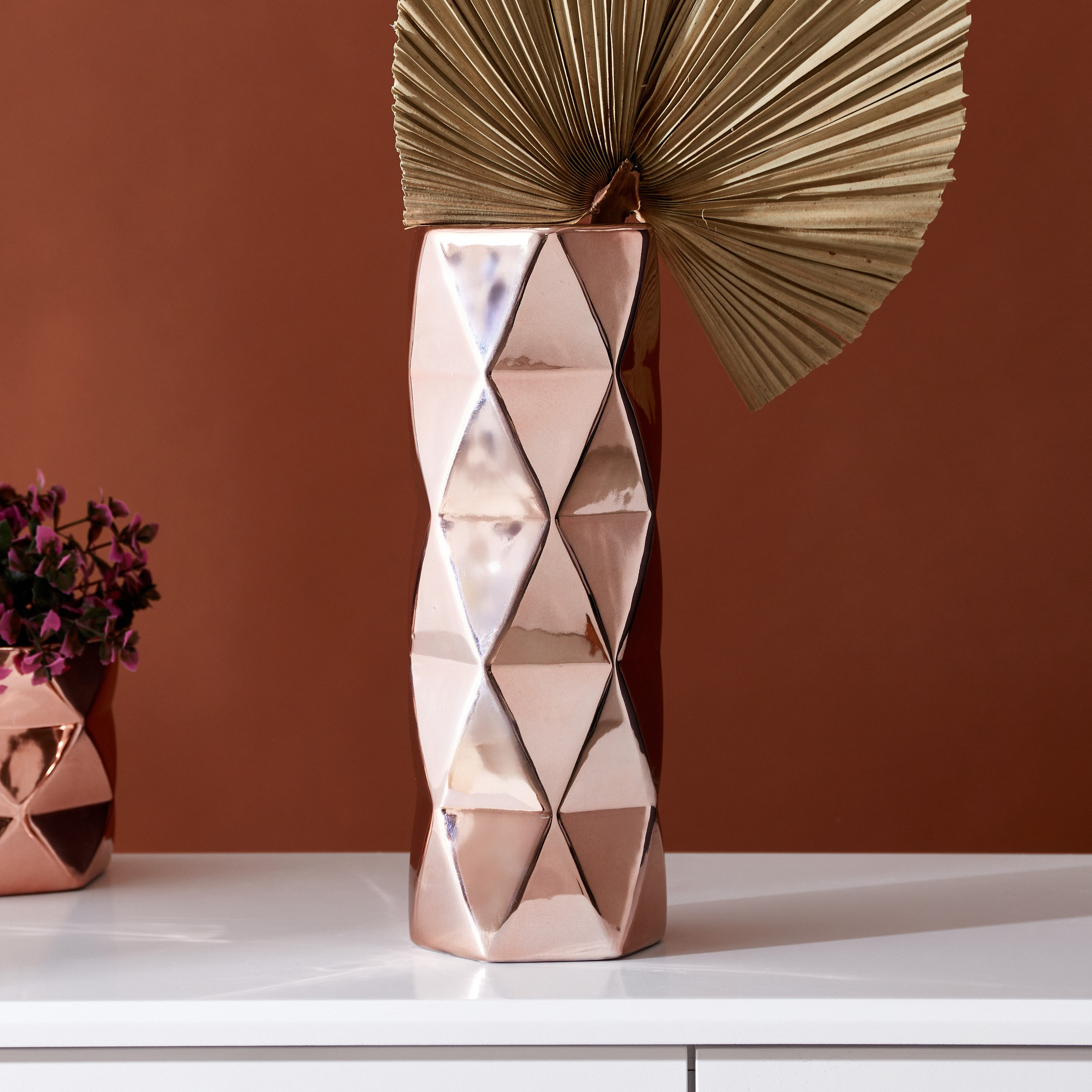 مزهرية سيراميك أسطوانية الأوجه من تيريون - 12.5x12.5x35.5 سم-hbxbedroom-decorandaccessories-vases-image-2