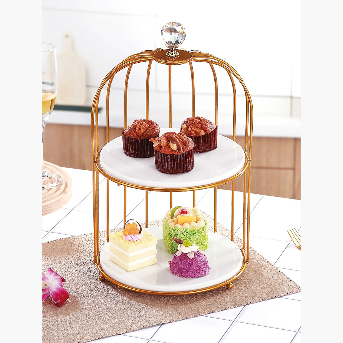 صحن تقديم طابقين بحامل معدني من فيست-hbxdecorandfurnishings-tabletop-serveware-image-1