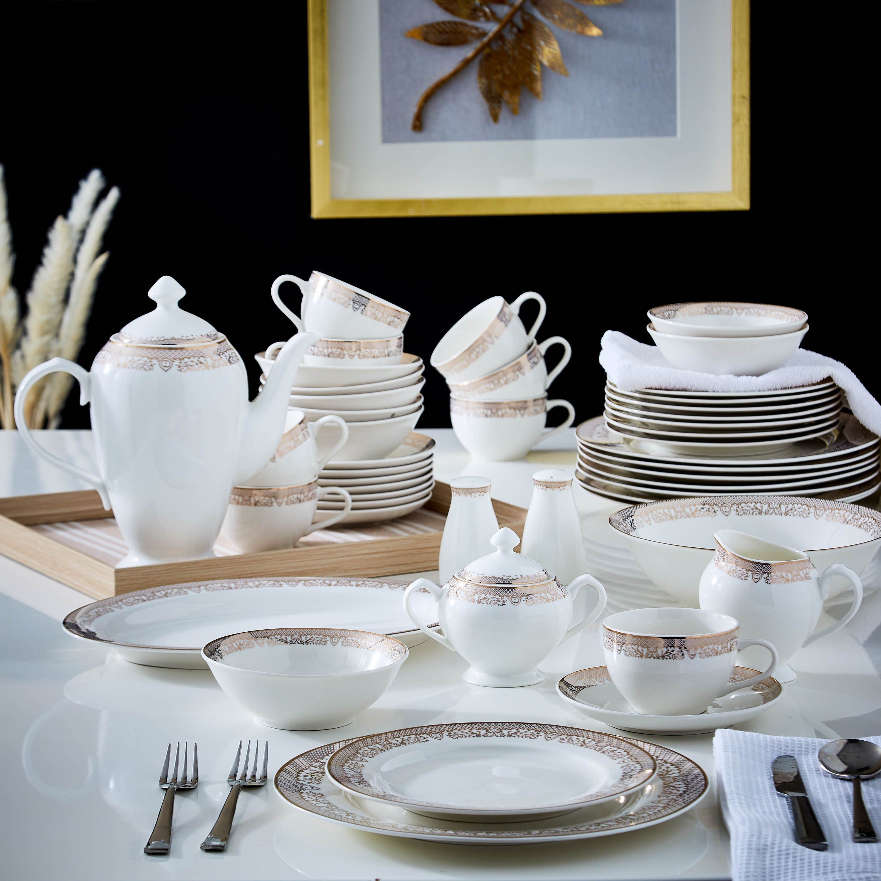 طقم عشاء 47 قطعة من الخزف الصيني جايد من فيست - 8 أشخاص-hbxhomeware-hbxkitchen-image-1