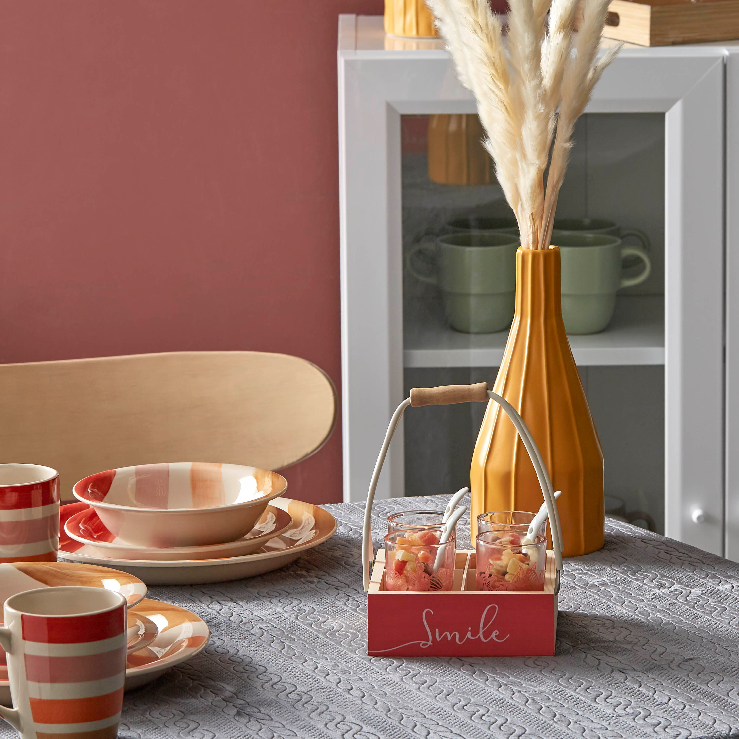 Feast 8-Piece Glass Serving Set with Wooden Stand-hbxdecorandfurnishings-tabletop-serveware-image-5