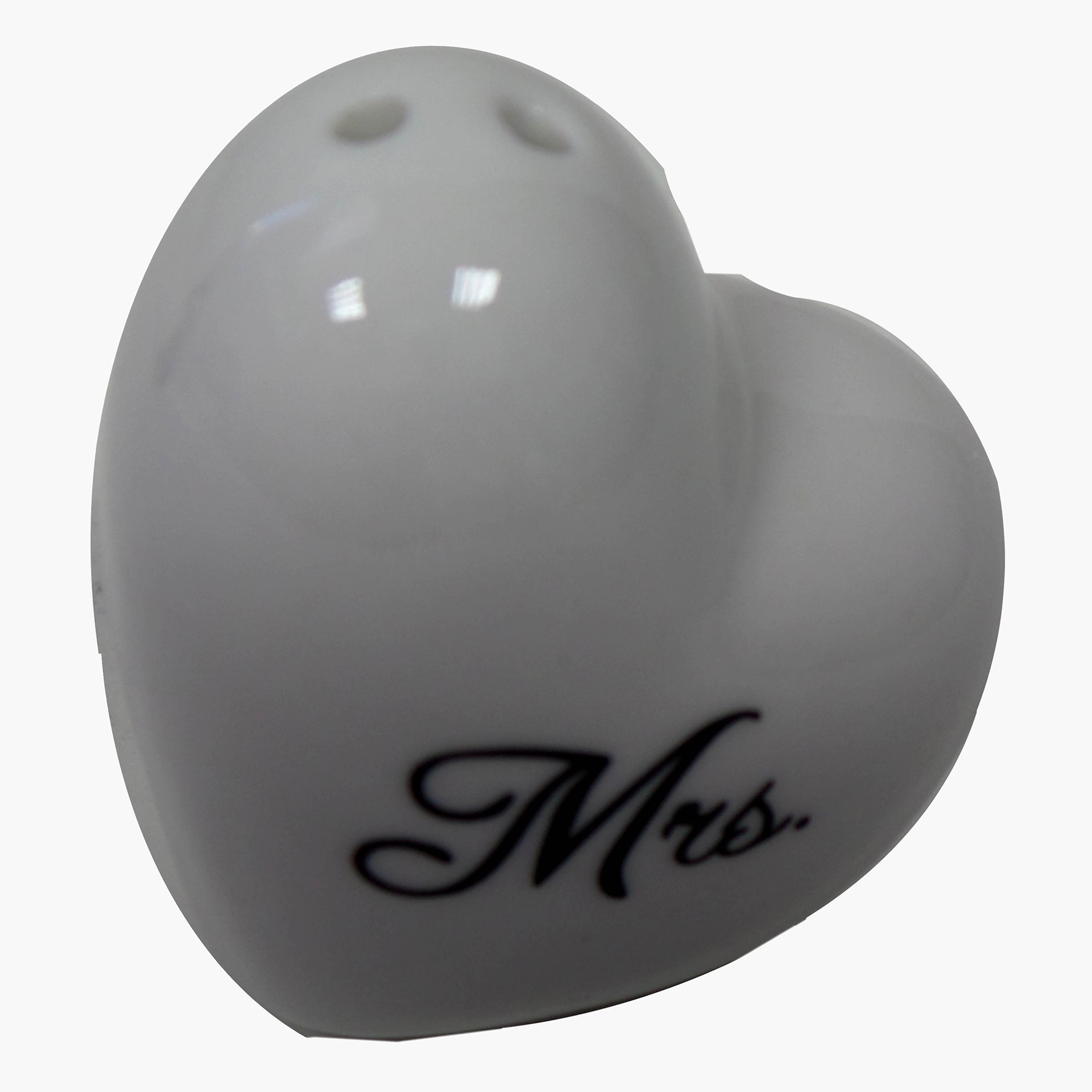Amity Mr. & Mrs. Heart Shaped Salt and Pepper Set-hbxhomeware-hbxkitchen-image-3