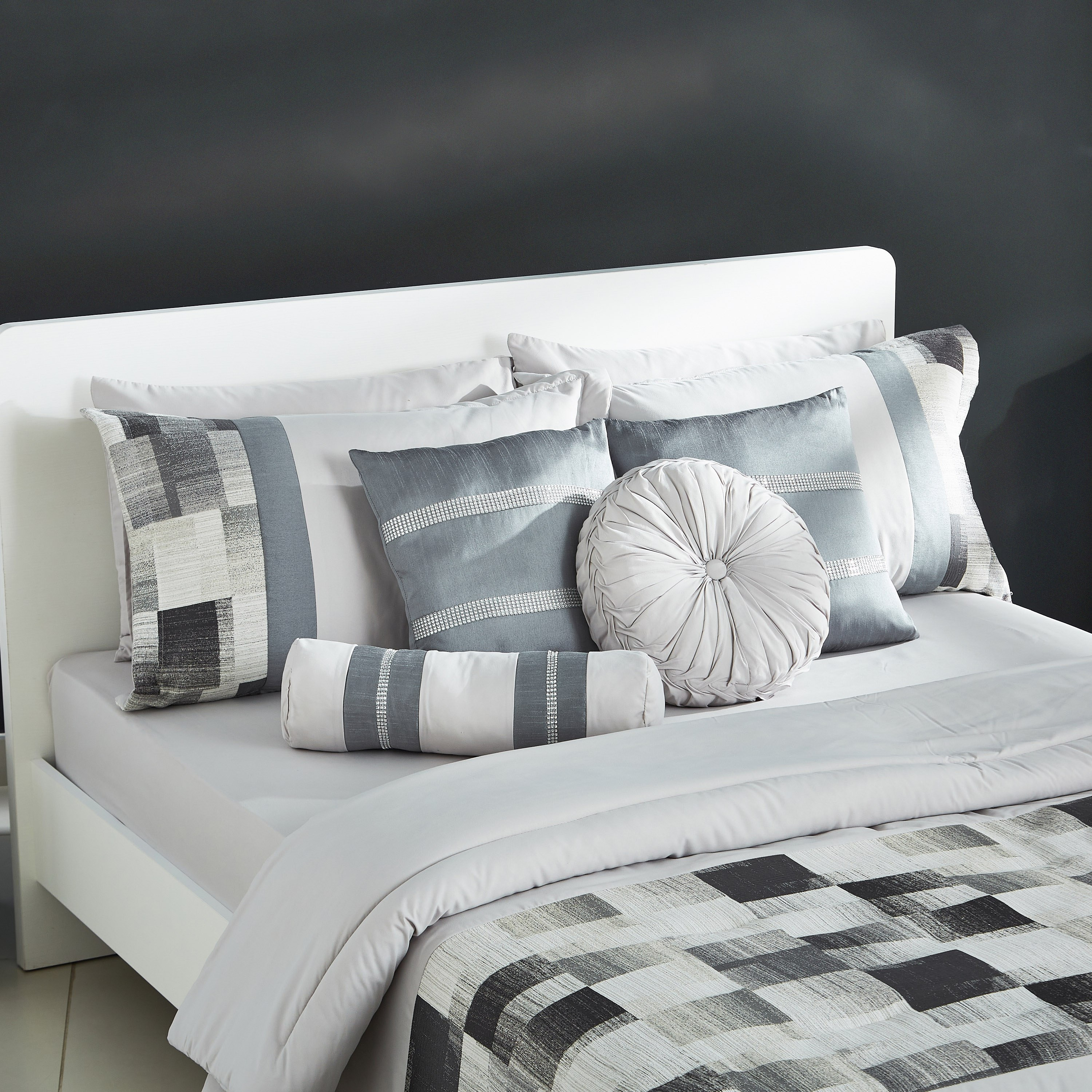 طقم مفروشات سرير كينج بطبعات جاكار 10 قطع من نولان - 220x240 سم-hbxhomeware-bedding-bedinabag-image-3