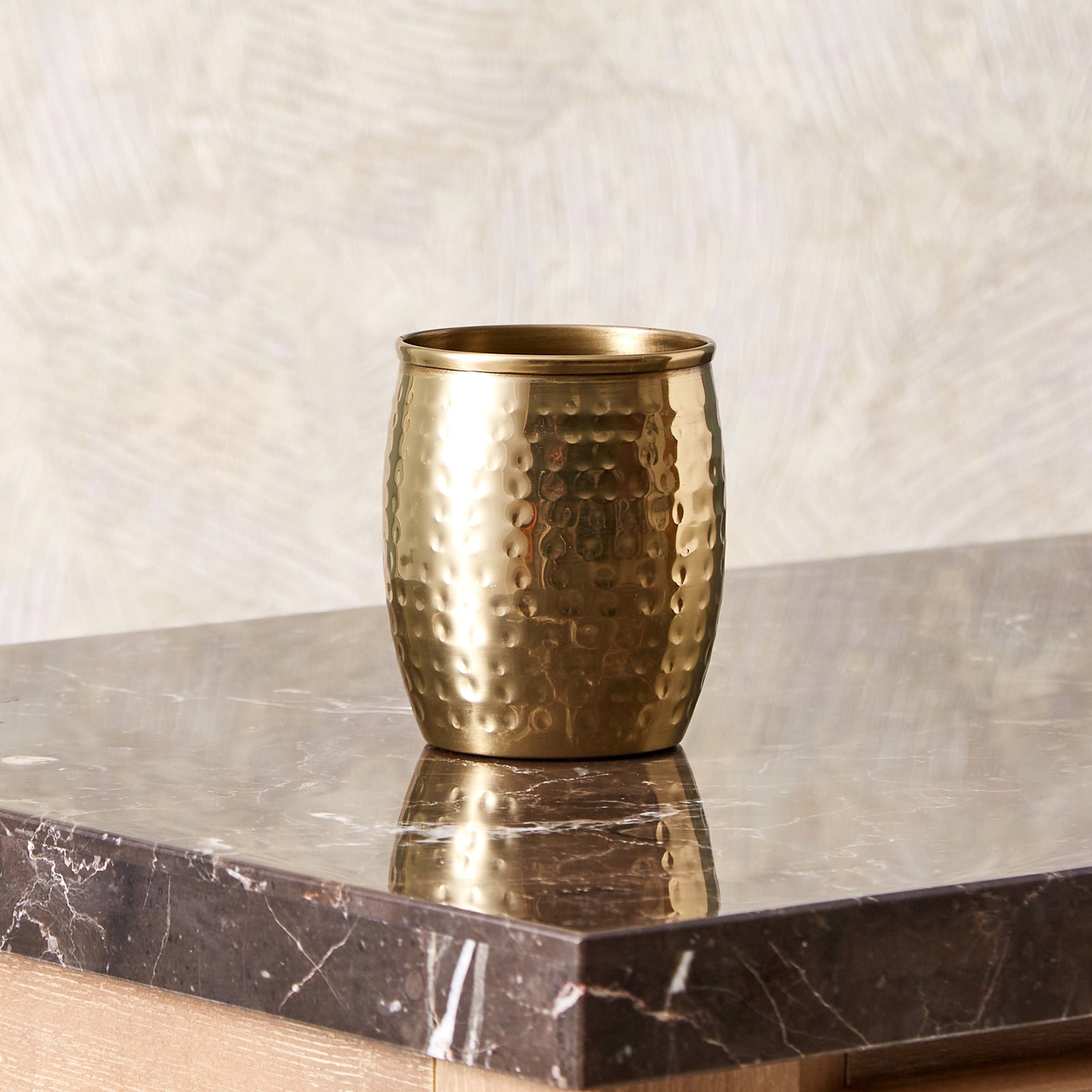 كوب من إليجانت - 8x8x10.5 سم-hbxdecorandfurnishings-bathroomaccessories-bathroomsets-image-1