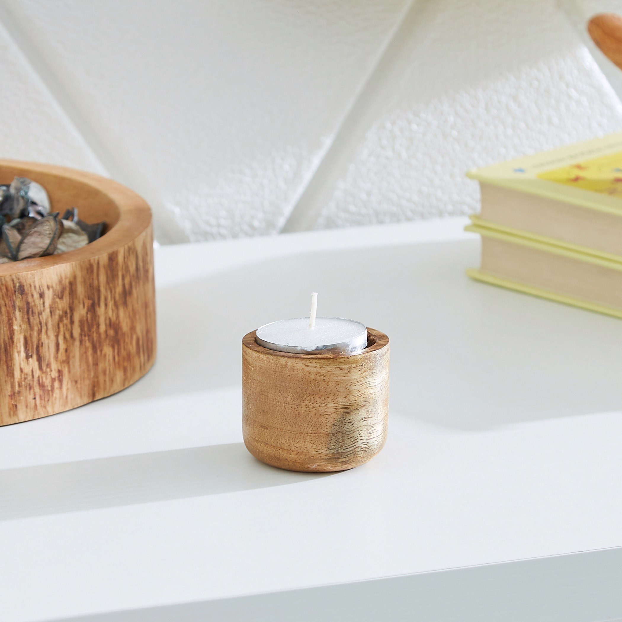 حامل شموع صغيرة خشبي كروي الشكل من زين - 5x5x4 سم-hbxlivingroom-decorandaccessories-candleholders-image-1