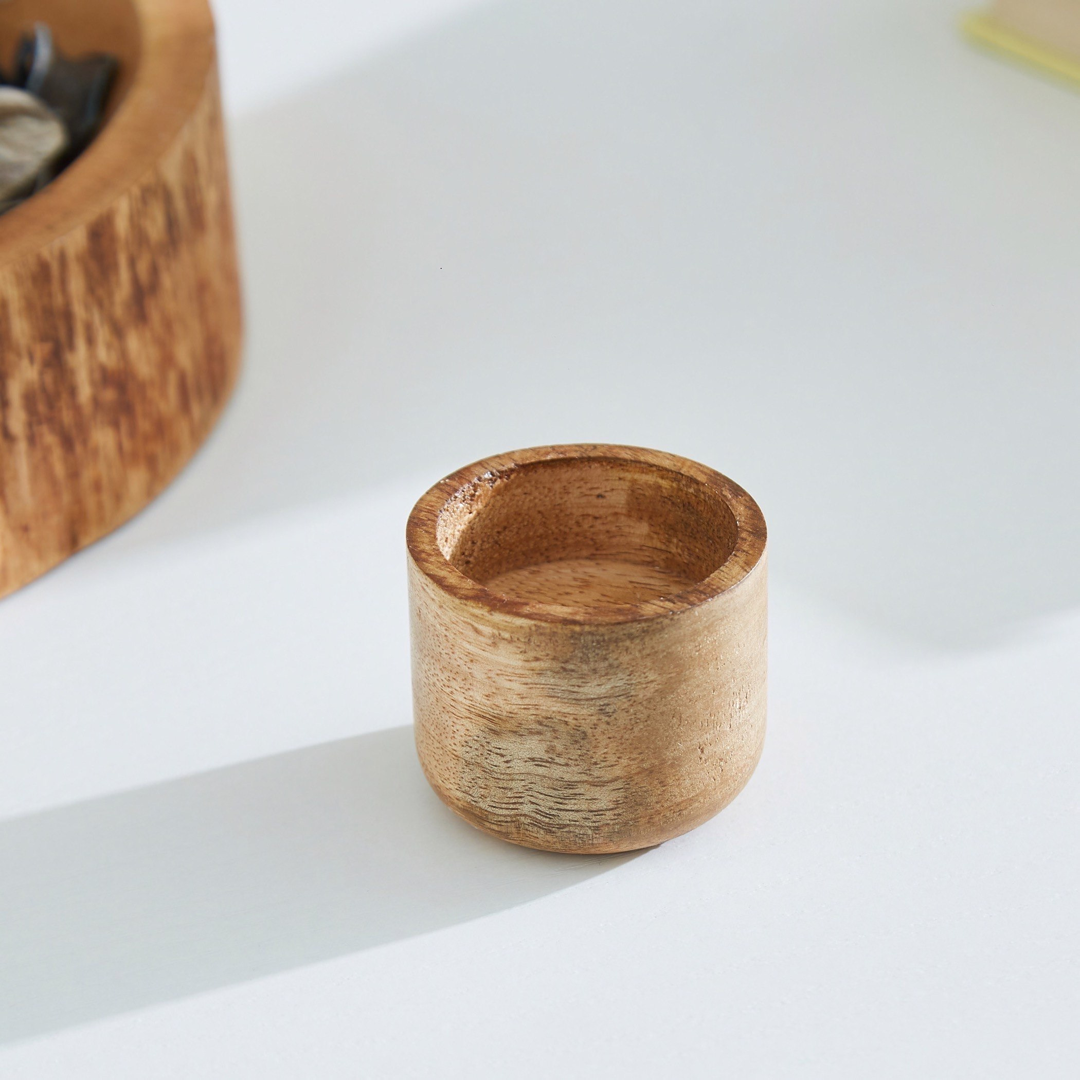 حامل شموع صغيرة خشبي كروي الشكل من زين - 5x5x4 سم-hbxlivingroom-decorandaccessories-candleholders-image-2