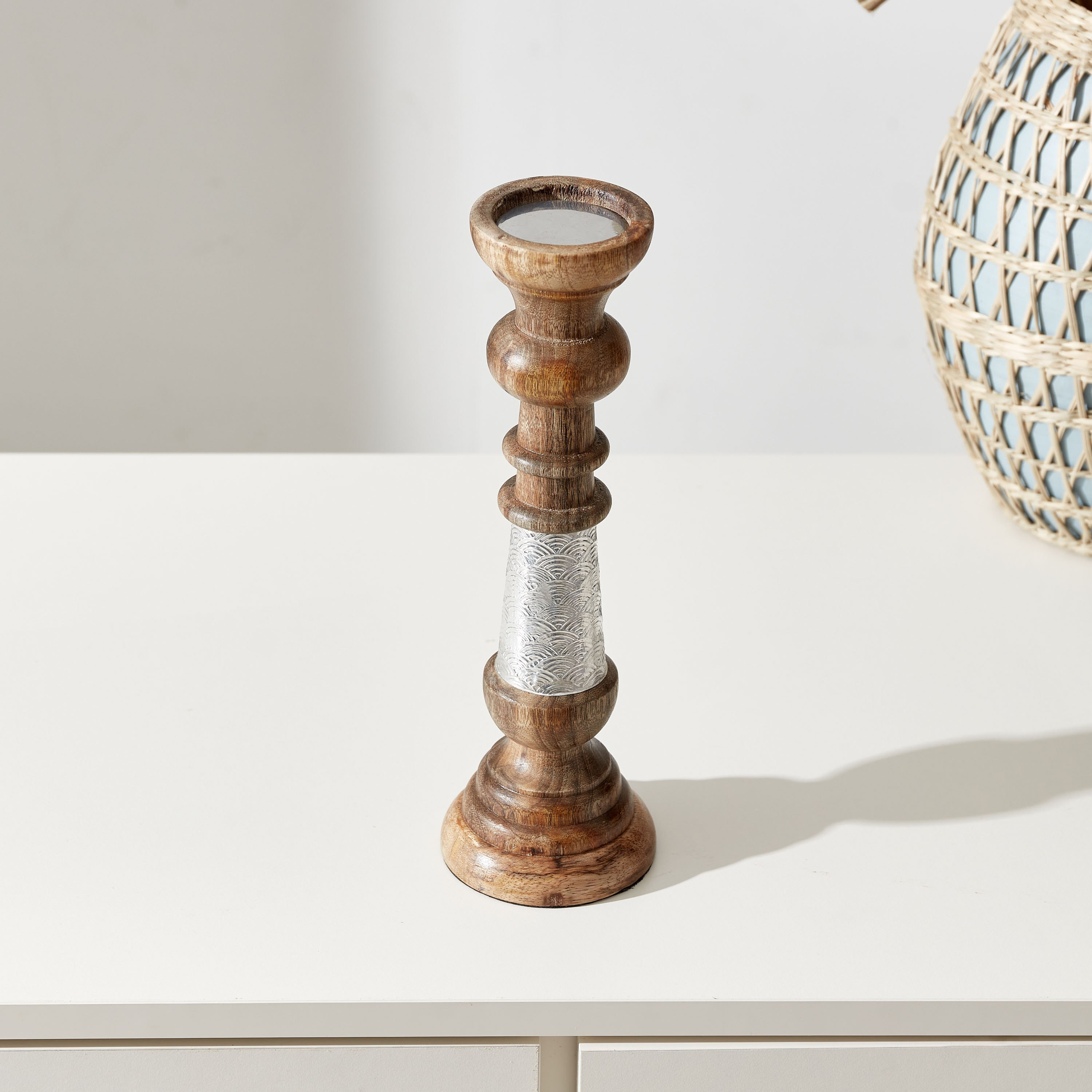 حامل شموع خشبي بزركشة معدنية من زين - 30.5 سم-hbxlivingroom-decorandaccessories-candleholders-image-2