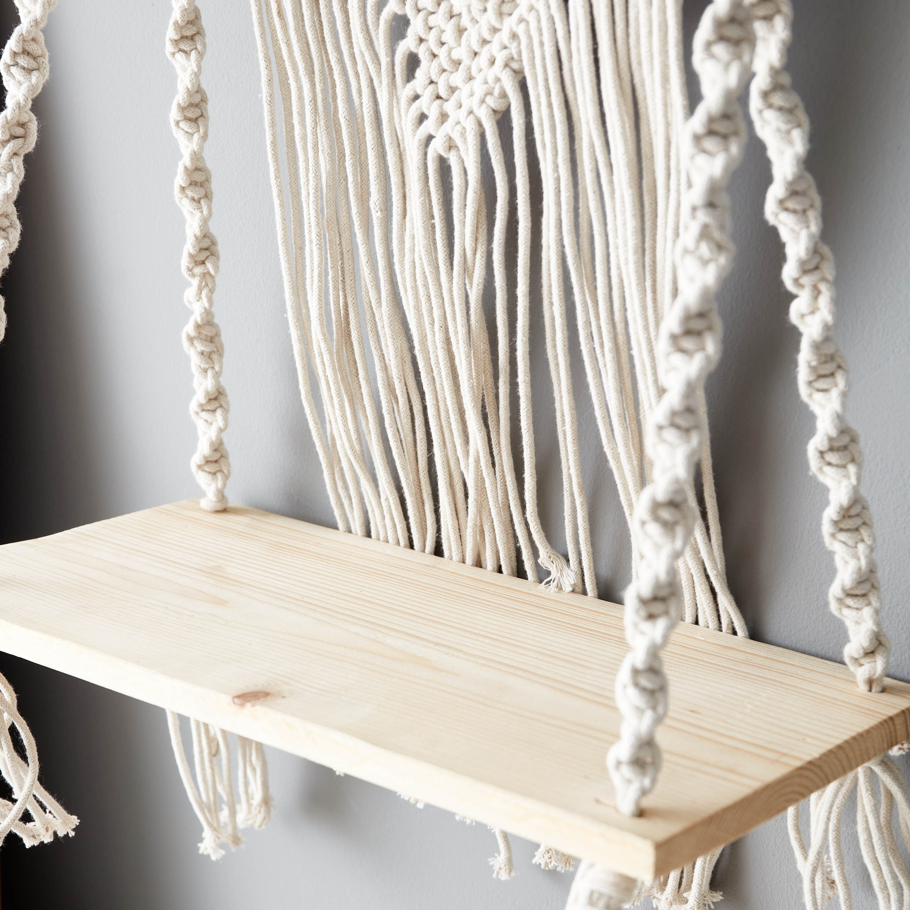 رف حائط مكرمية للديكور من بوهو - 35x20x60 سم-hbxhomeware-homedecor-figurinesandornaments-image-4
