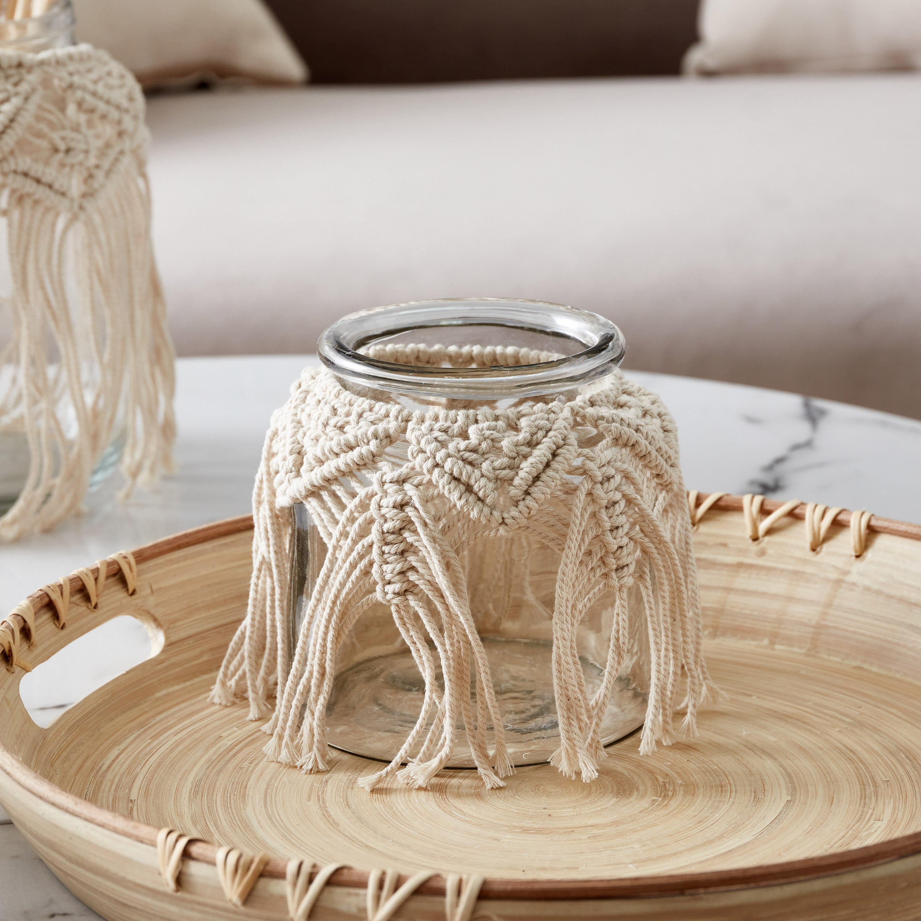 مزهرية زجاجية مكرمية شيك من بوهو - 15x21 سم-hbxbedroom-decorandaccessories-vases-image-1