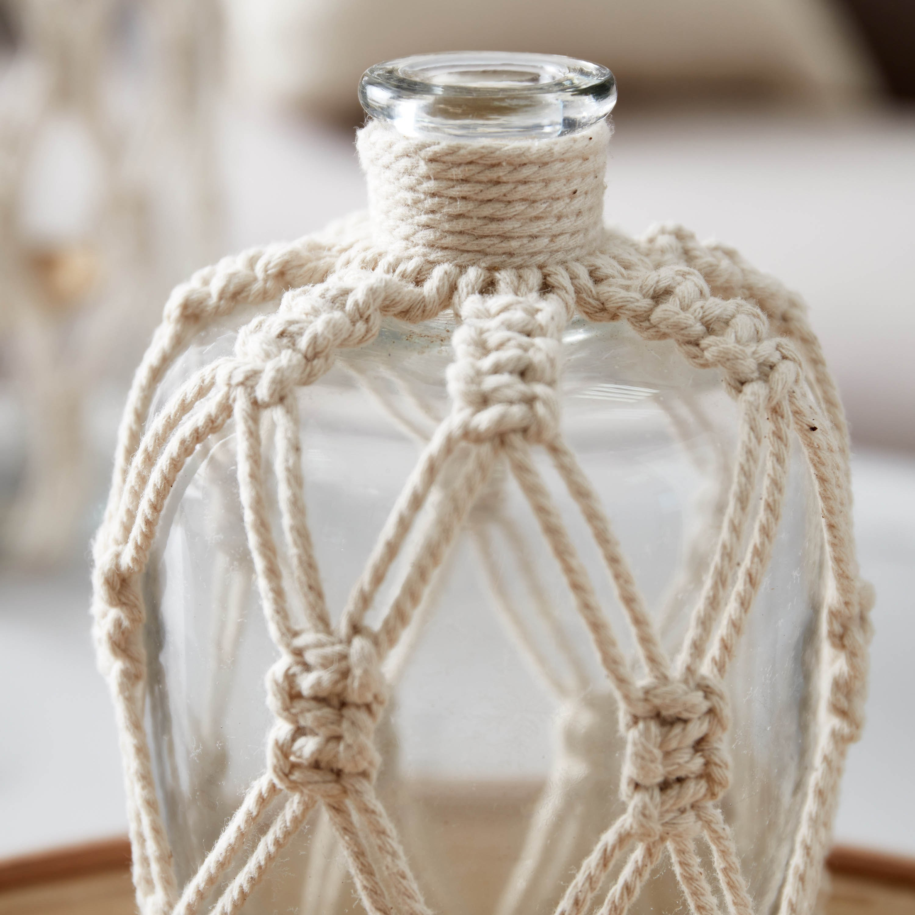 مزهريّة زجاجيّة من بوهو - 10x10x20 سم-hbxbedroom-decorandaccessories-vases-image-4