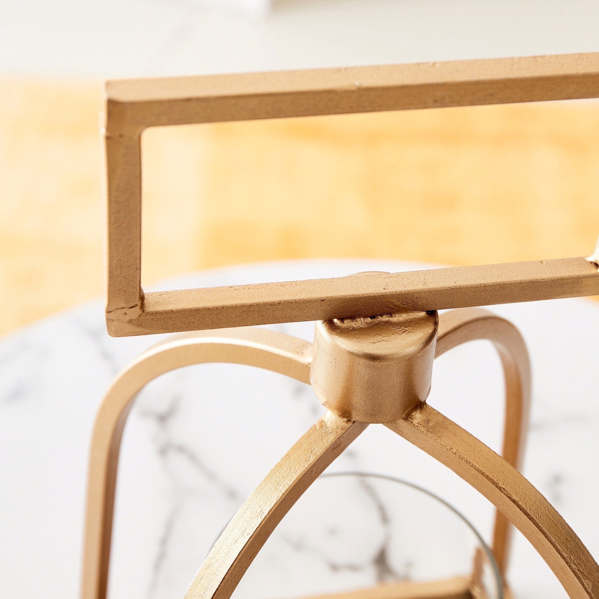 حامل شموع معدني منحني من سيس- 17×17×35 سم-hbxlivingroom-decorandaccessories-candleholders-image-2