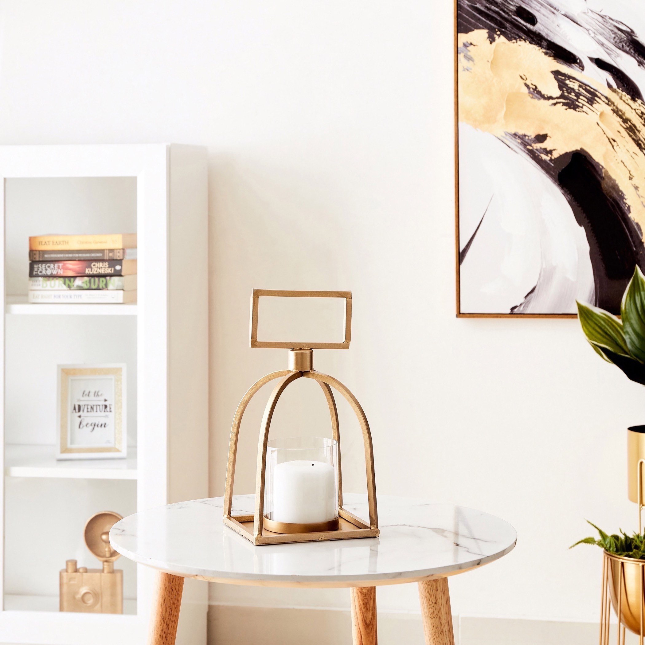 حامل شموع معدني منحني من سيس - 16x16x30سم-hbxlivingroom-decorandaccessories-candleholders-image-1
