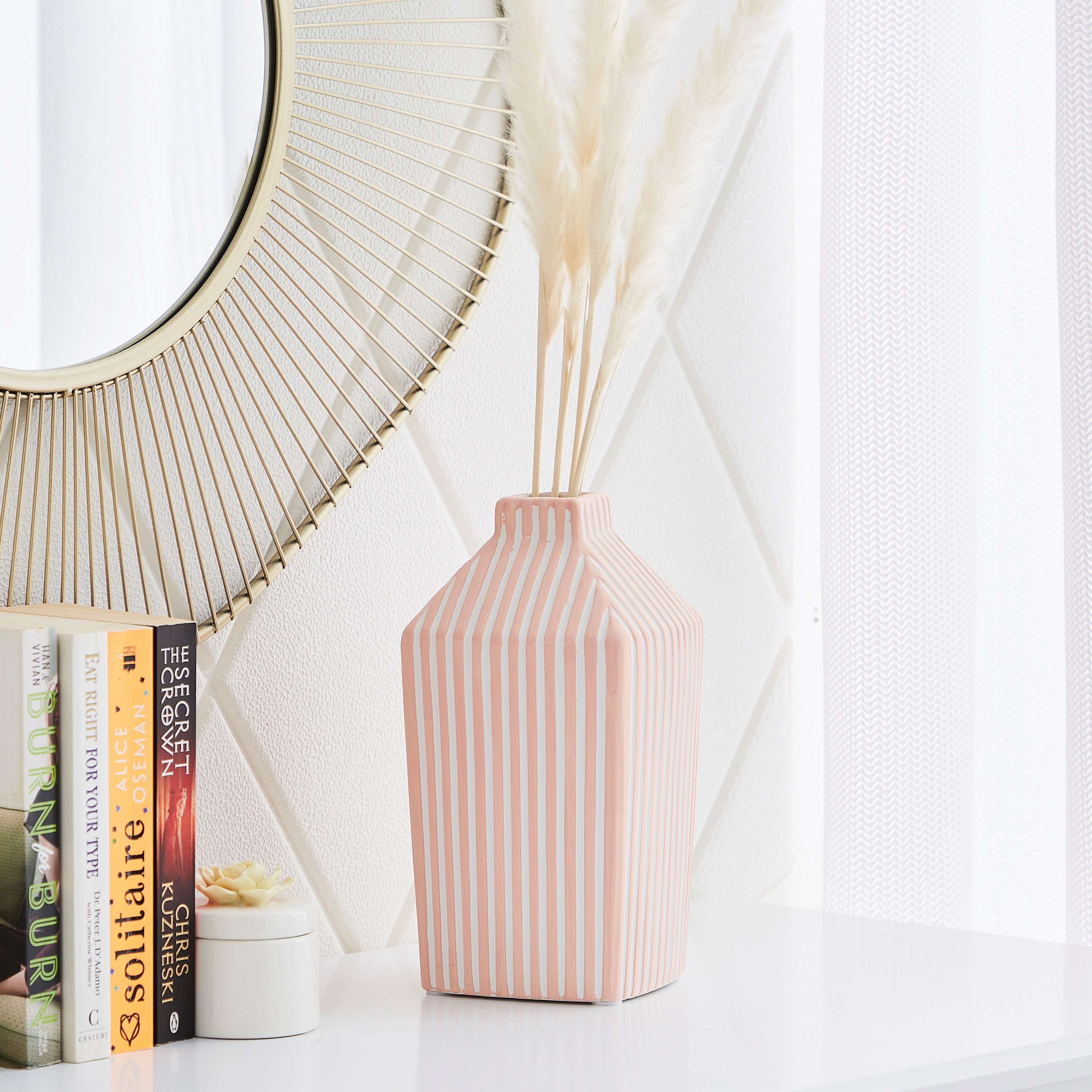 مزهرية سيراميك هندسية من سكايلار - 14x14x25 سم-hbxbedroom-decorandaccessories-vases-image-1