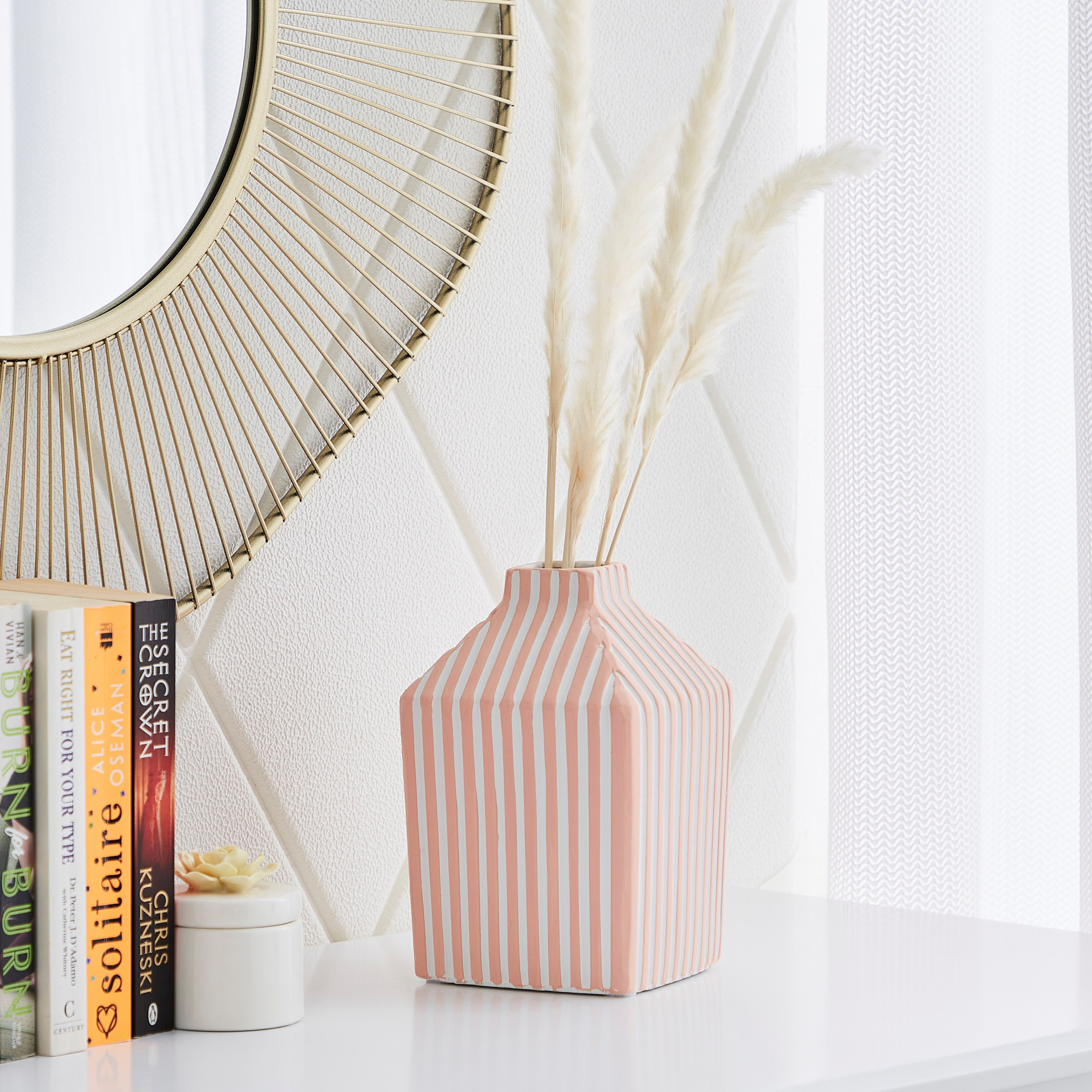 مزهرية سيراميك هندسية من سكايلار - 12x12x20 سم-hbxbedroom-decorandaccessories-vases-image-1