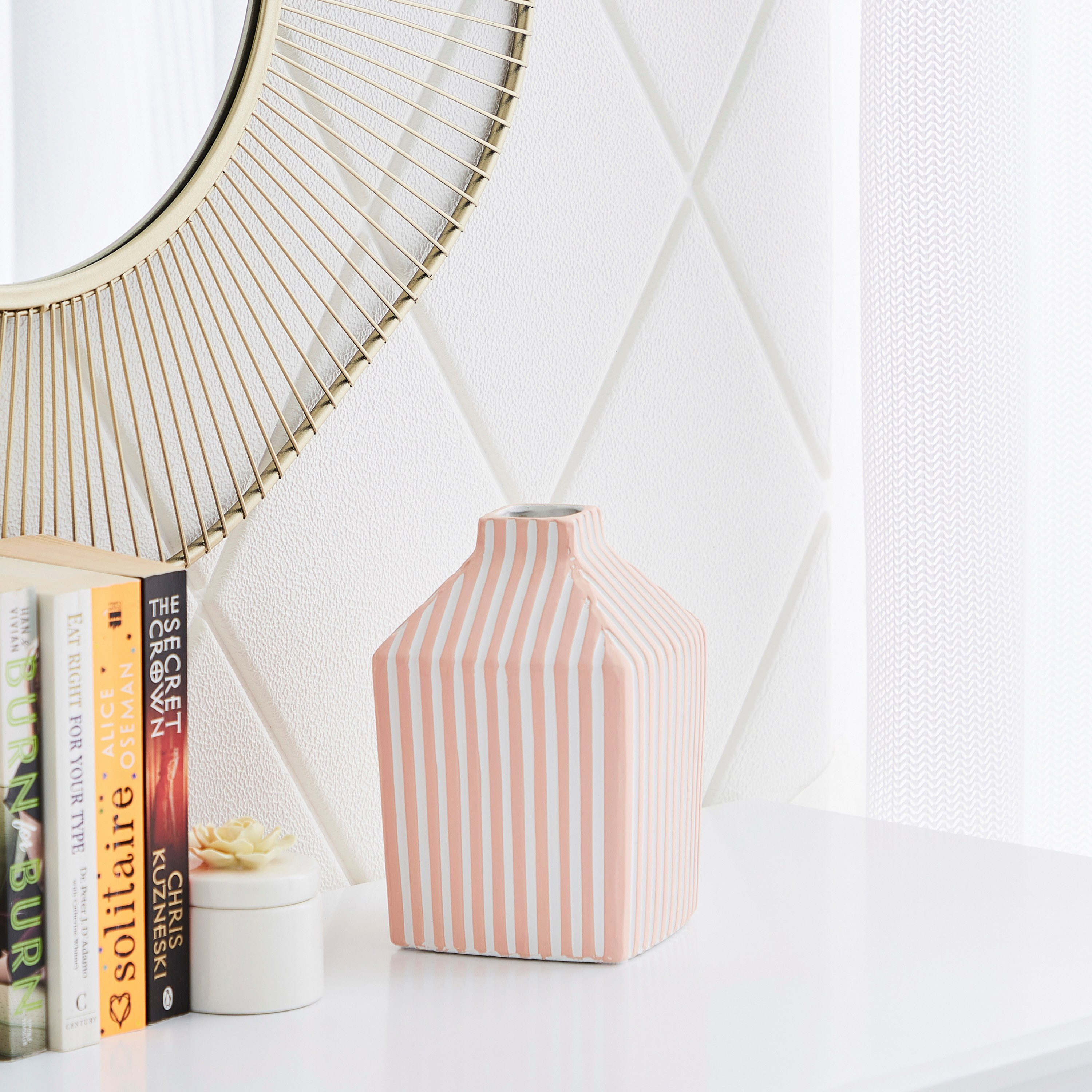 مزهرية سيراميك هندسية من سكايلار - 12x12x20 سم-hbxbedroom-decorandaccessories-vases-image-2