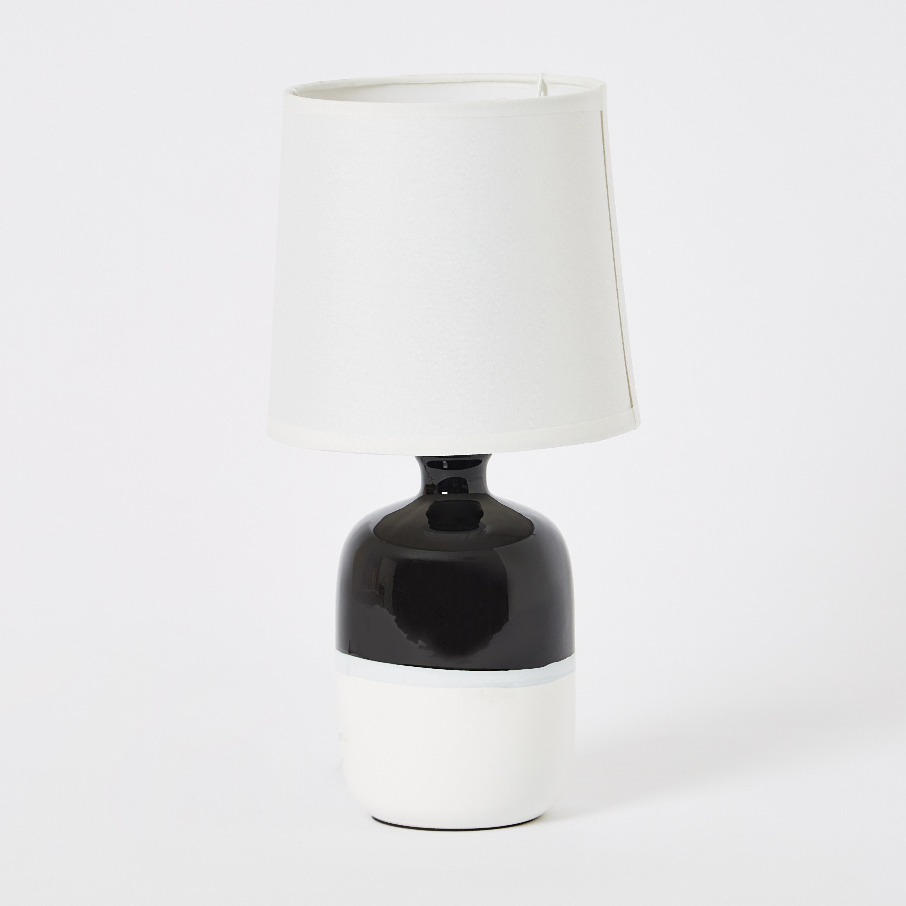 مصباح طاولة سيراميك بقاعدة نصف ملوّنة من سكايلار - 17.5x17.5x32.5 سم-hbxlivingroom-lighting-tablelamps-image-5