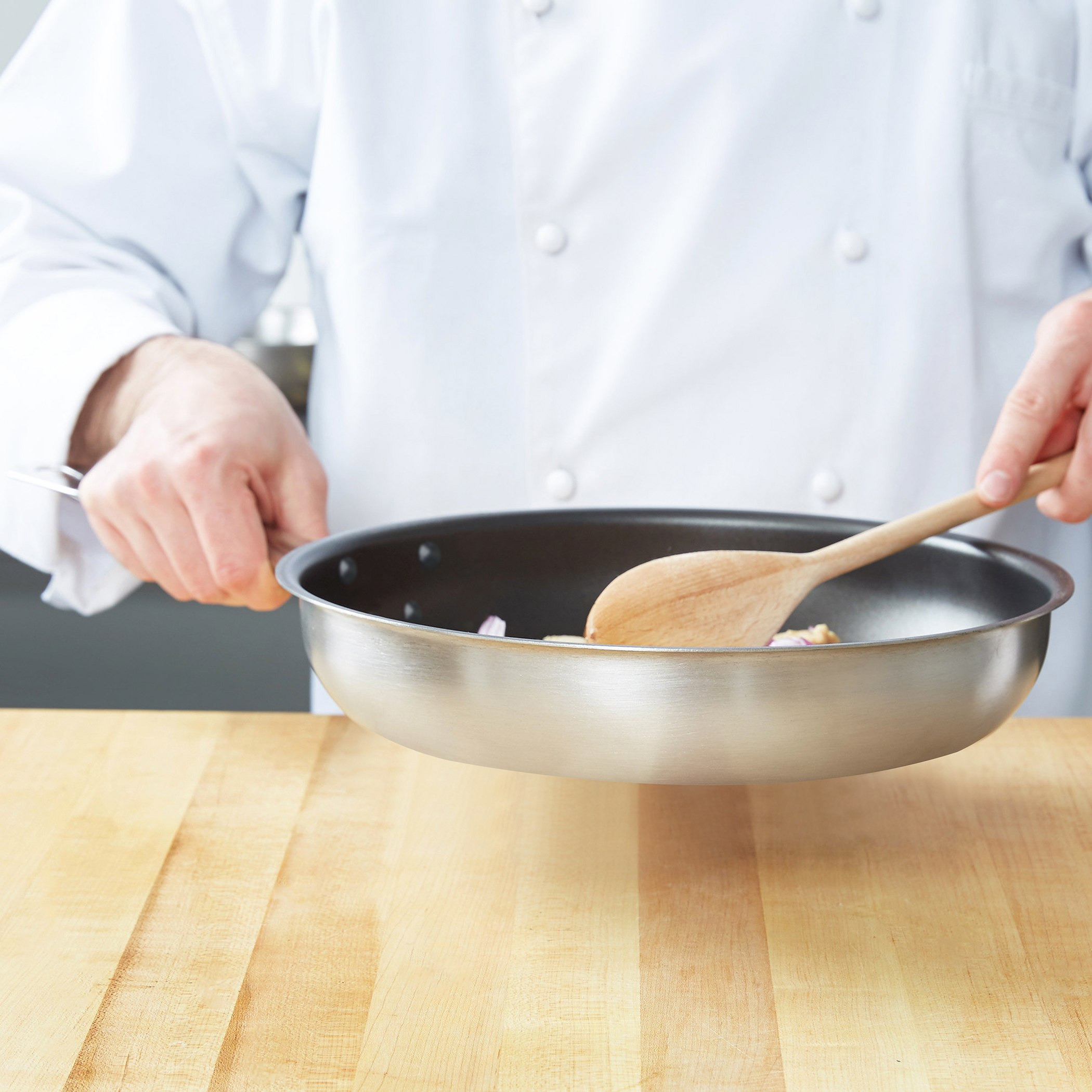 مقلاة غير لاصقة من فيونا - 28 سم-hbxkitchen-kitchenware-foodpreparation-image-2