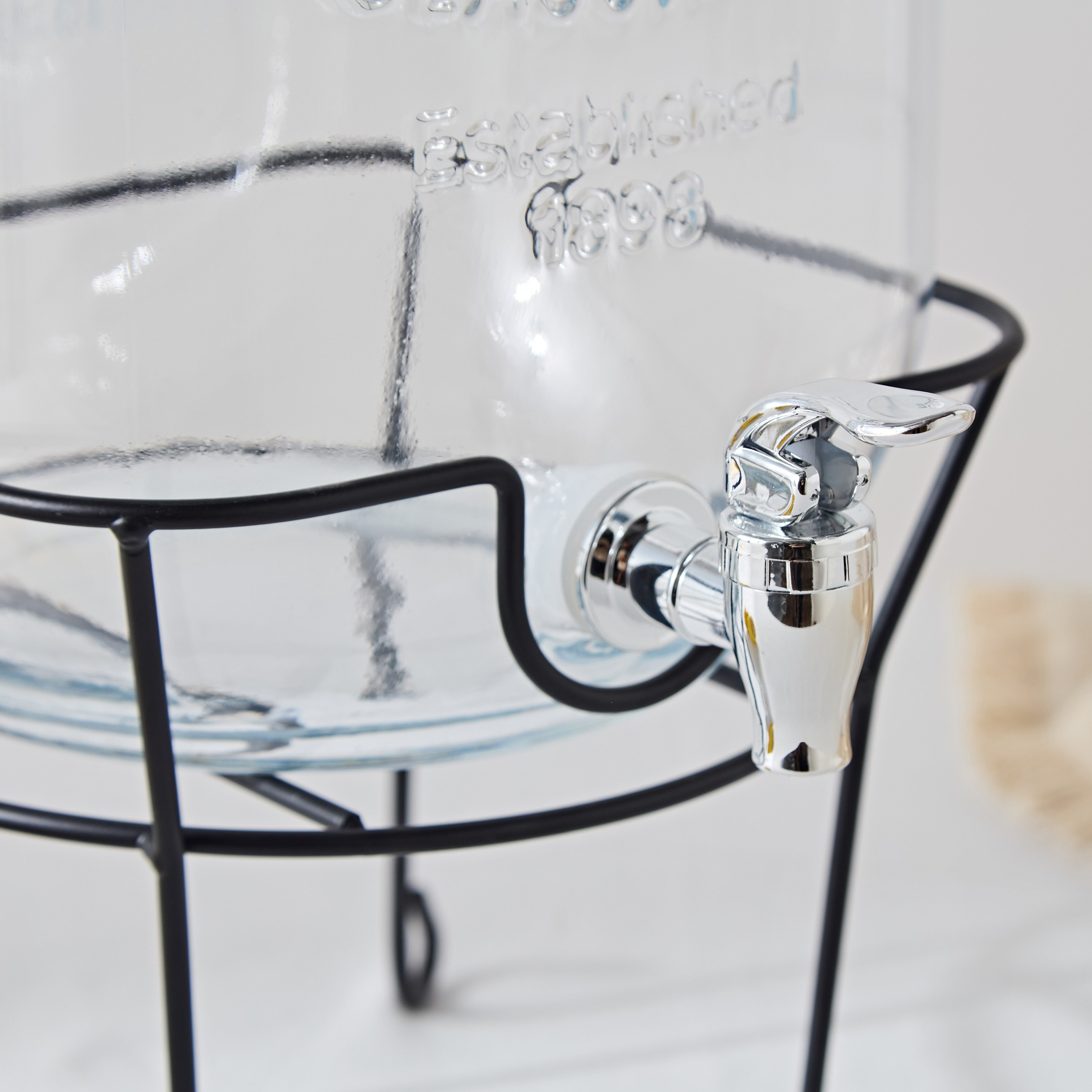 موزّع مشروبات بحامل معدني من نيو - 8 لتر-hbxhomeware-hbxkitchen-image-4