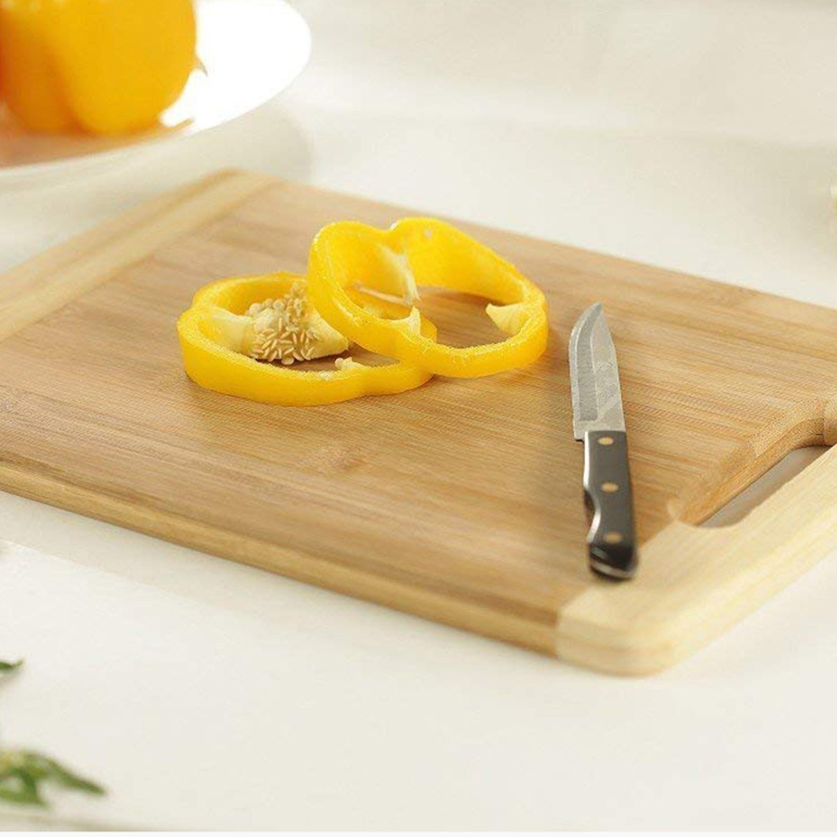 لوح تقطيع بمقبض من نيو - 32×22 سم-hbxkitchen-kitchenware-foodpreparation-image-2