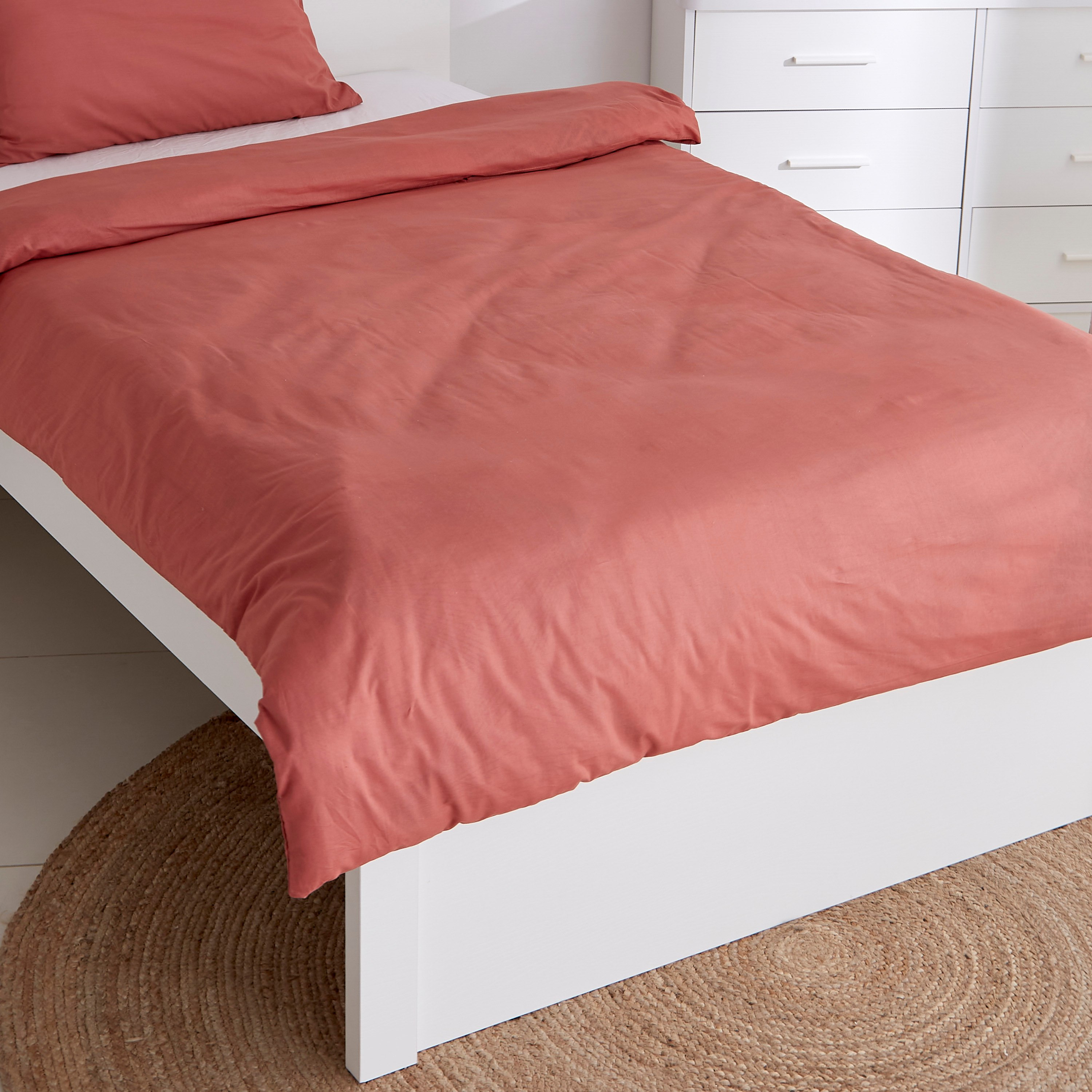 Wellington 2-Piece Solid Single Cotton Duvet Cover Set - 135x200 cm-hbxhomeware-hbxdecorandfurnishings-image-2