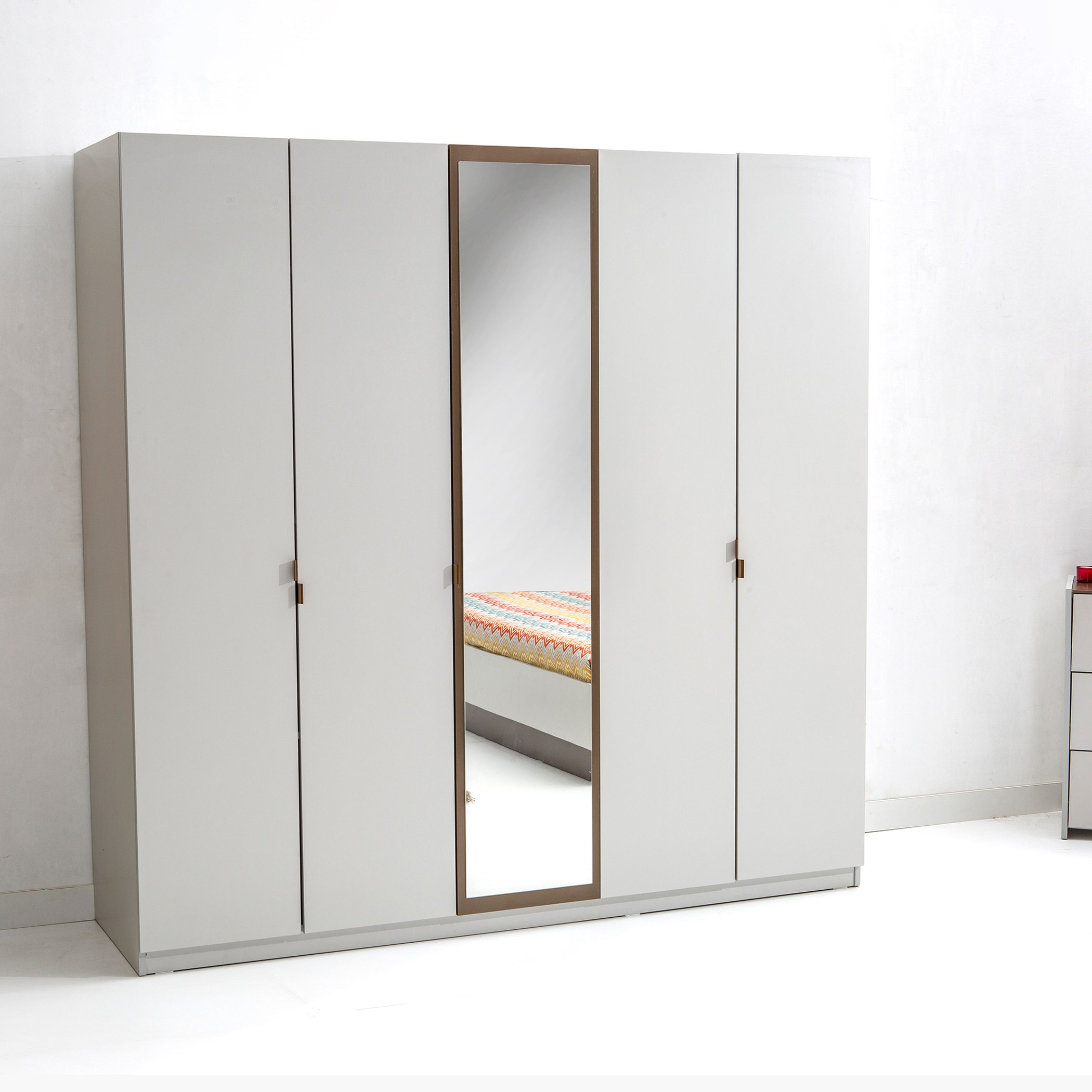 خزانة ملابس 5 أبواب بمرآة من فينسي-hbxfurniture-wardrobes-image-1