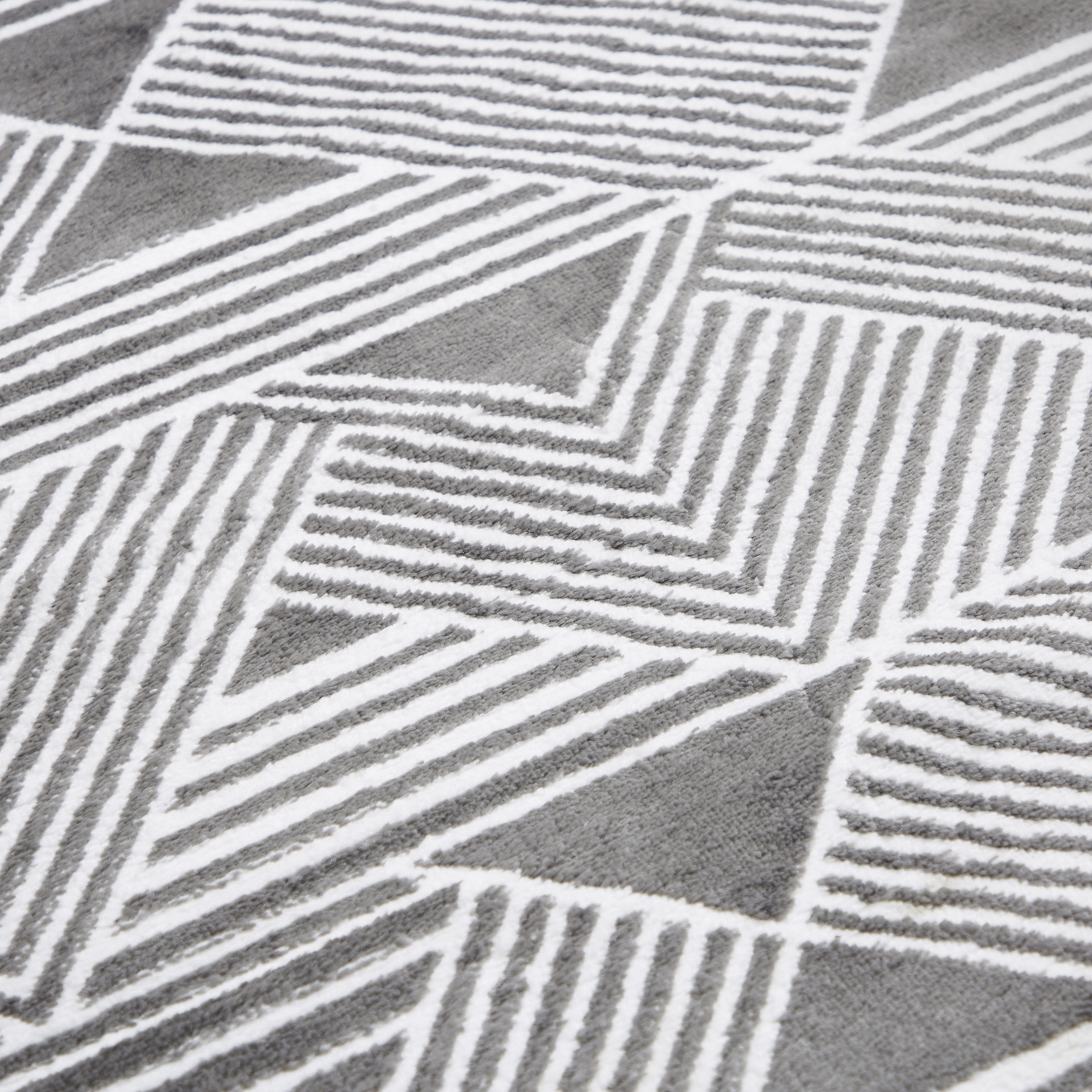 سجادة بولي بروبلين مقاومة للبقع إمباير من مشاعل - 110x160 سم-hbxdecorandfurnishings-floorcoverings-rugs-image-3