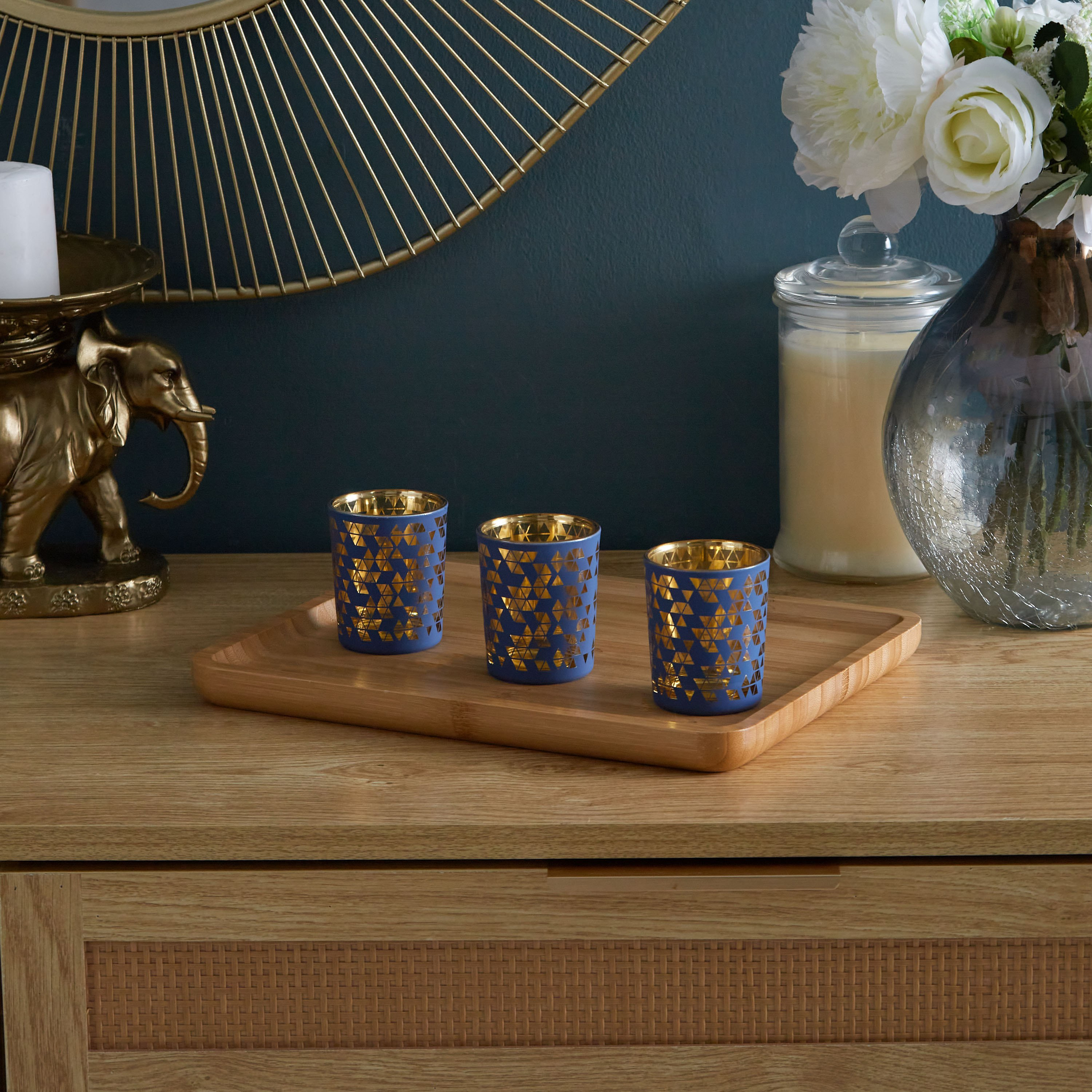 طقم حامل شموع صغيرة زجاجي بتصميم مثلث الشكل 3 قطع من مينيرفا - 5.5x6.7 سم-hbxlivingroom-decorandaccessories-candleholders-image-1