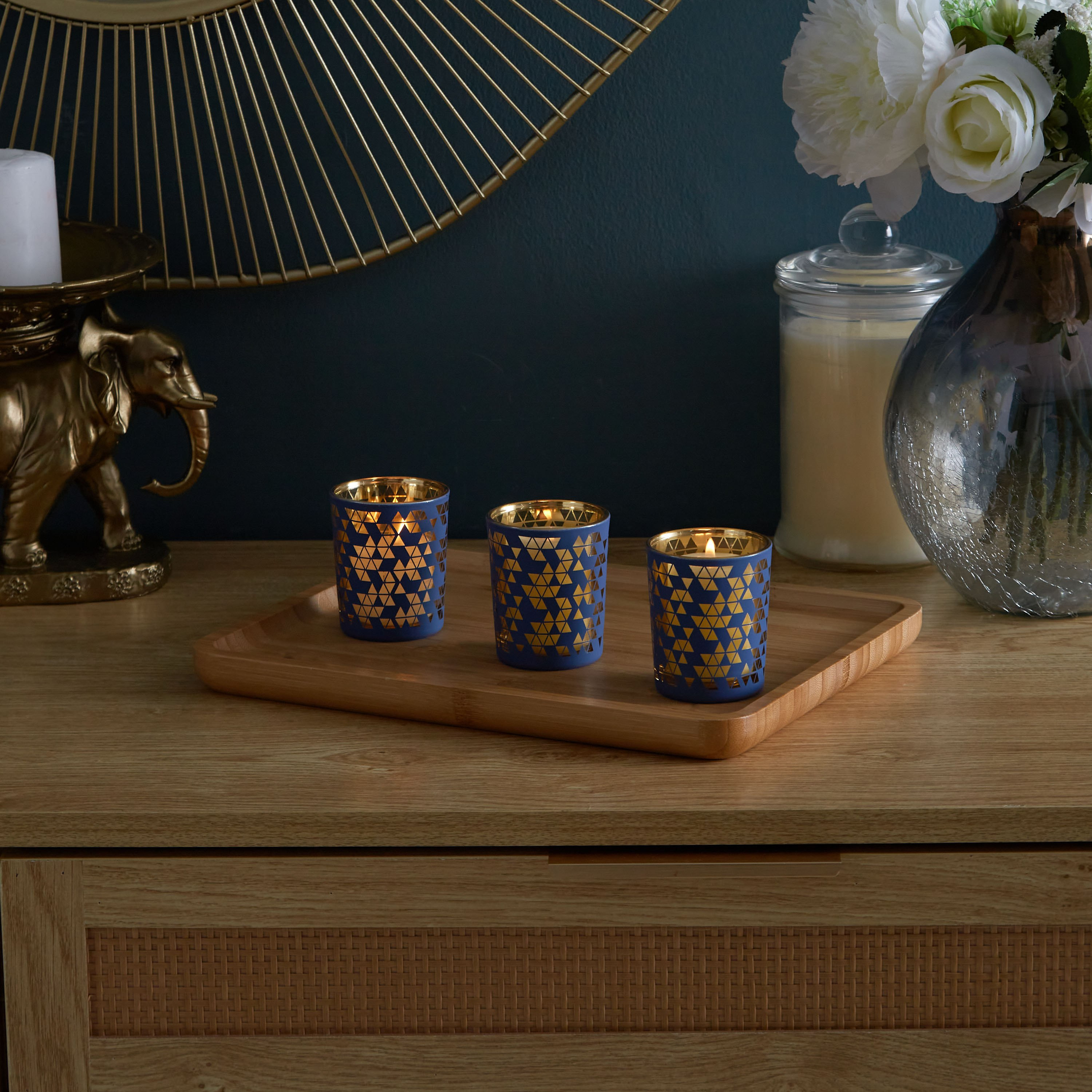 طقم حامل شموع صغيرة زجاجي بتصميم مثلث الشكل 3 قطع من مينيرفا - 5.5x6.7 سم-hbxlivingroom-decorandaccessories-candleholders-image-2