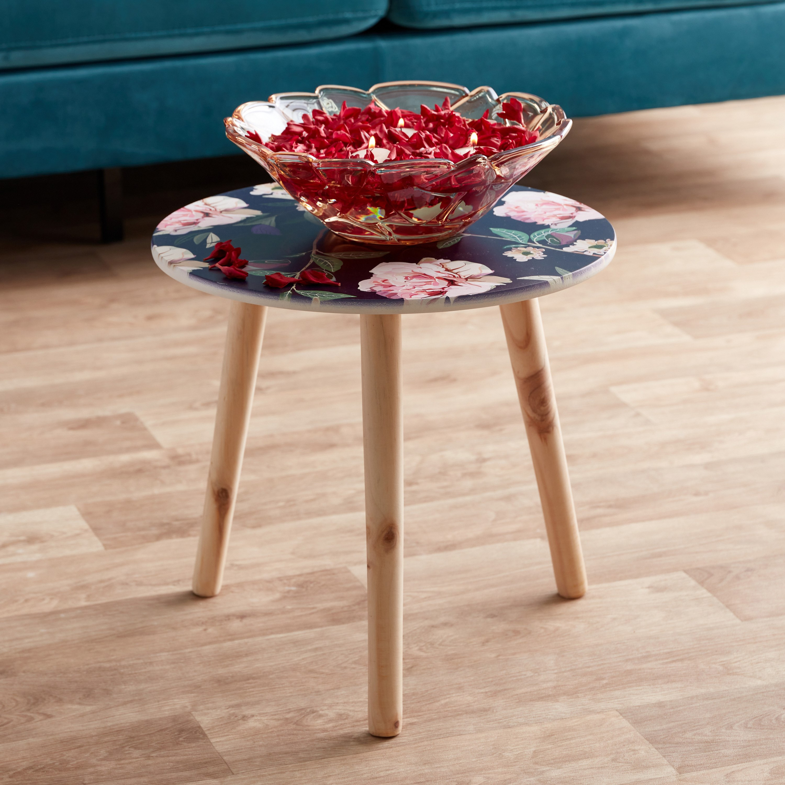 طاولة بملصقات أزهار من مينيرفا رينيه - 40x40x40 سم-hbxfurniture-livingroom-endtables-image-2