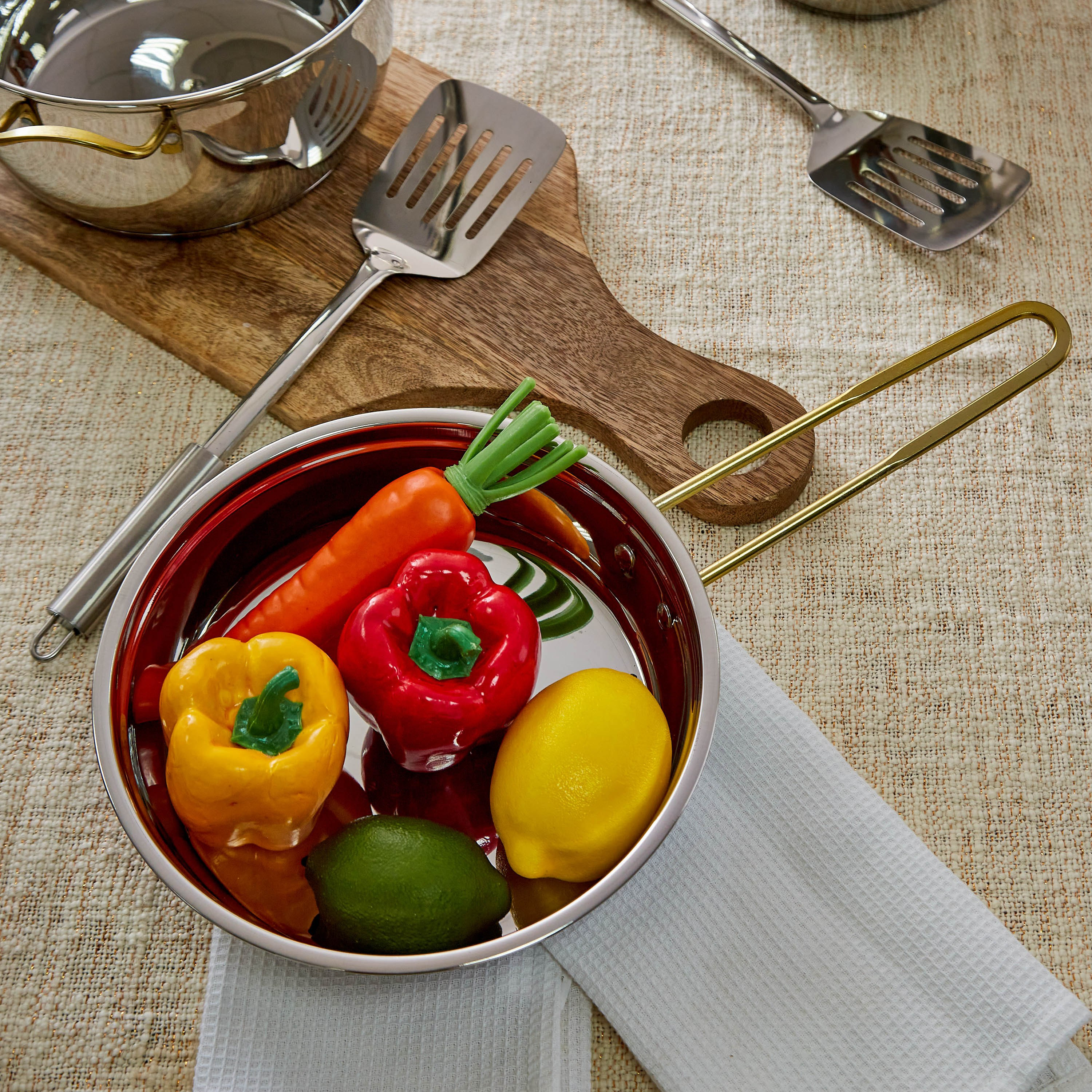 طقم أواني طهي ستانليس ستيل بمقبض من فيستيف - 9 قطع-hbxkitchen-kitchenware-foodpreparation-image-3