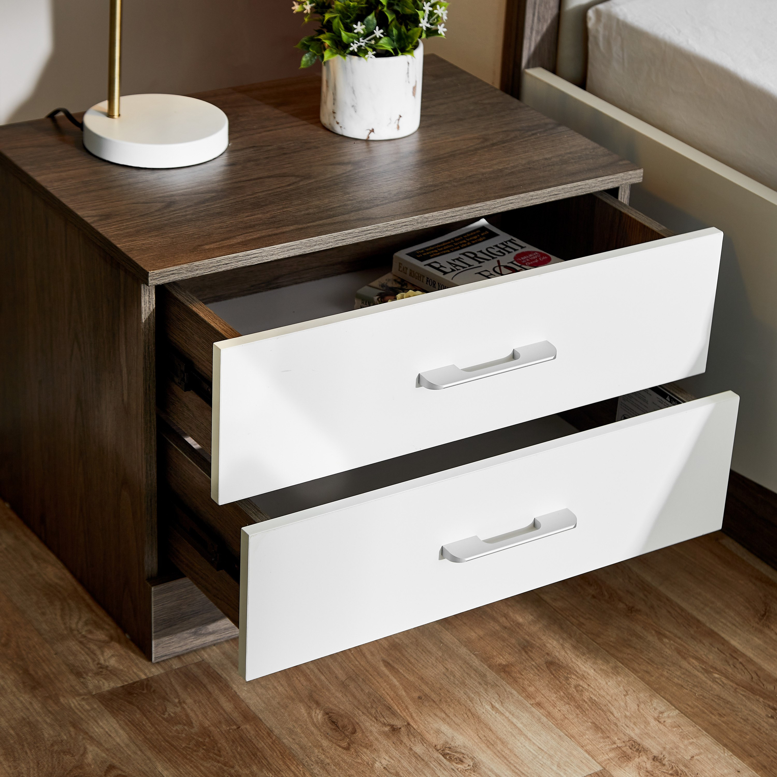 طاولة جانبية بدرجين من زيجنا-hbxkidsandyouth-nightstands-image-3