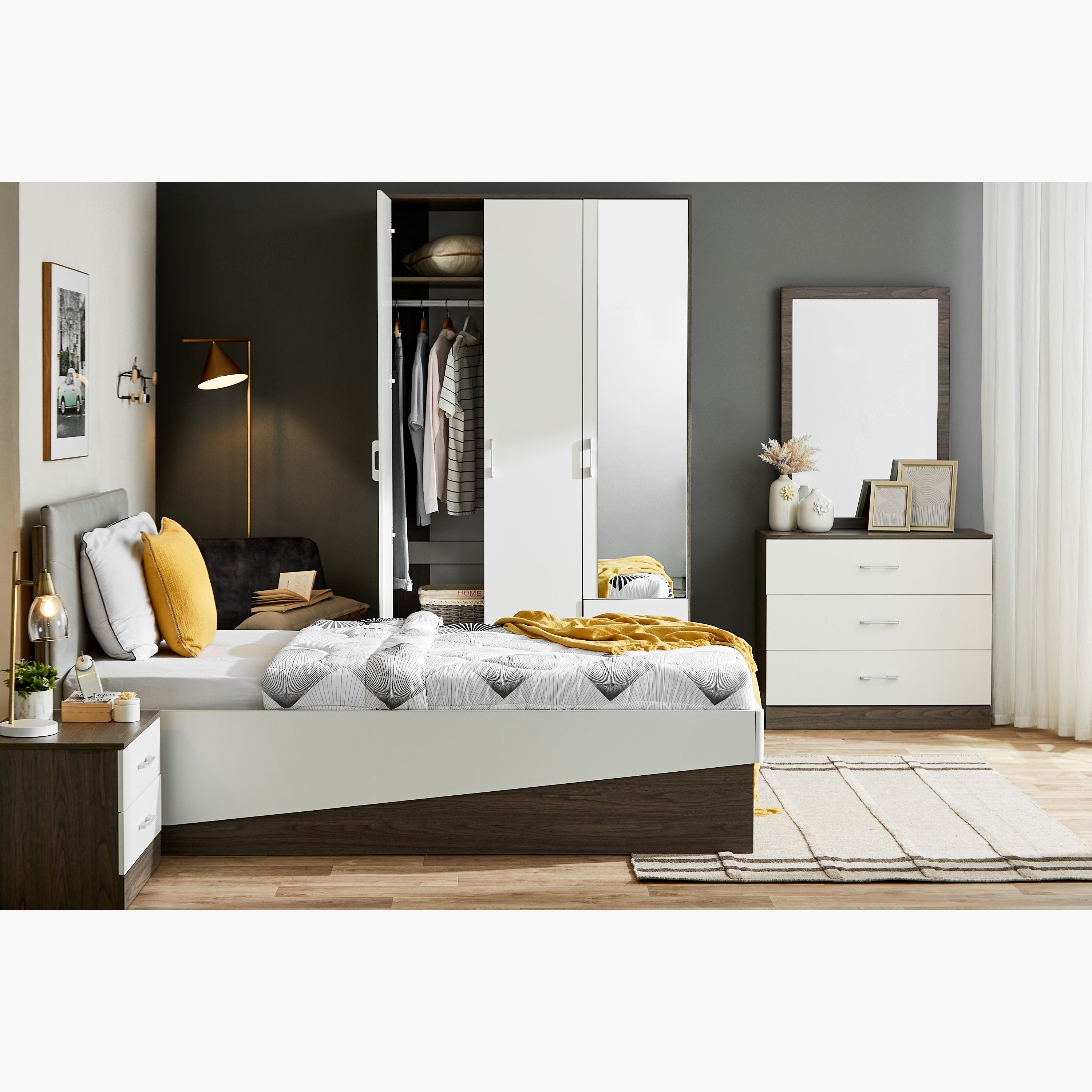 طاولة جانبية بدرجين من زيجنا-hbxkidsandyouth-nightstands-image-6