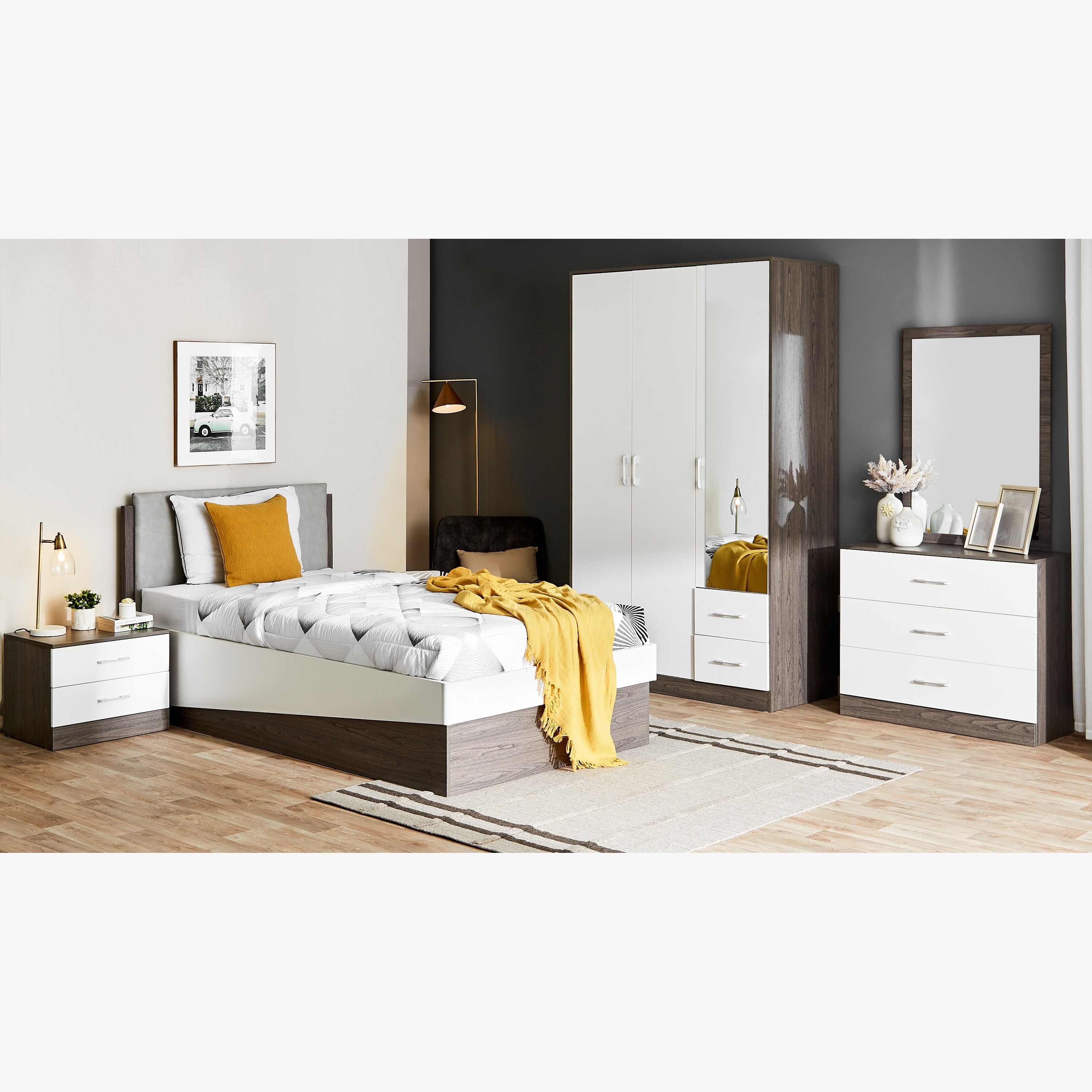 طاولة جانبية بدرجين من زيجنا-hbxkidsandyouth-nightstands-image-7