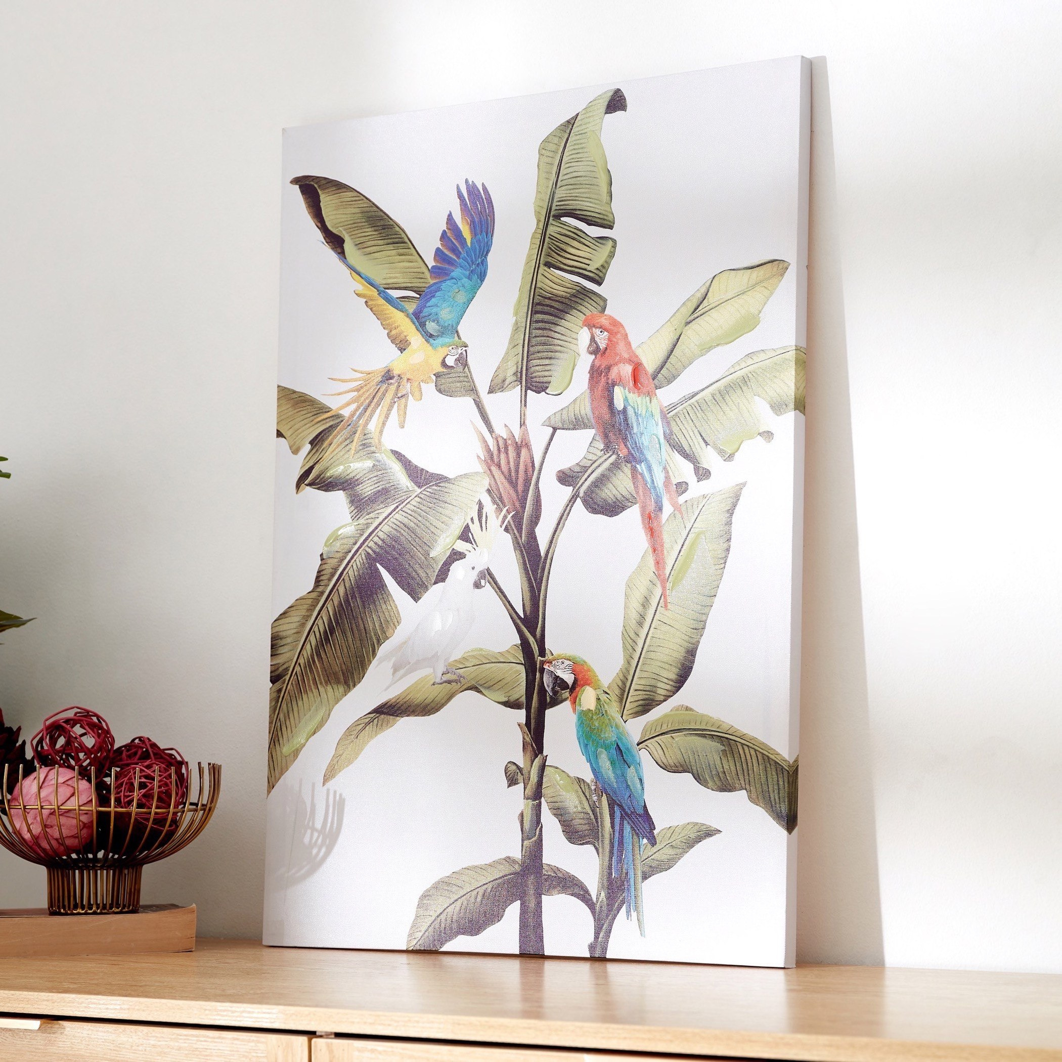 لوحة مؤطرة مرسومة يدويا بطبعات ببغاوات فوق شجرة من نيلا - 50x2x70 سم-hbxhomeware-hbxdecorandfurnishings-image-2
