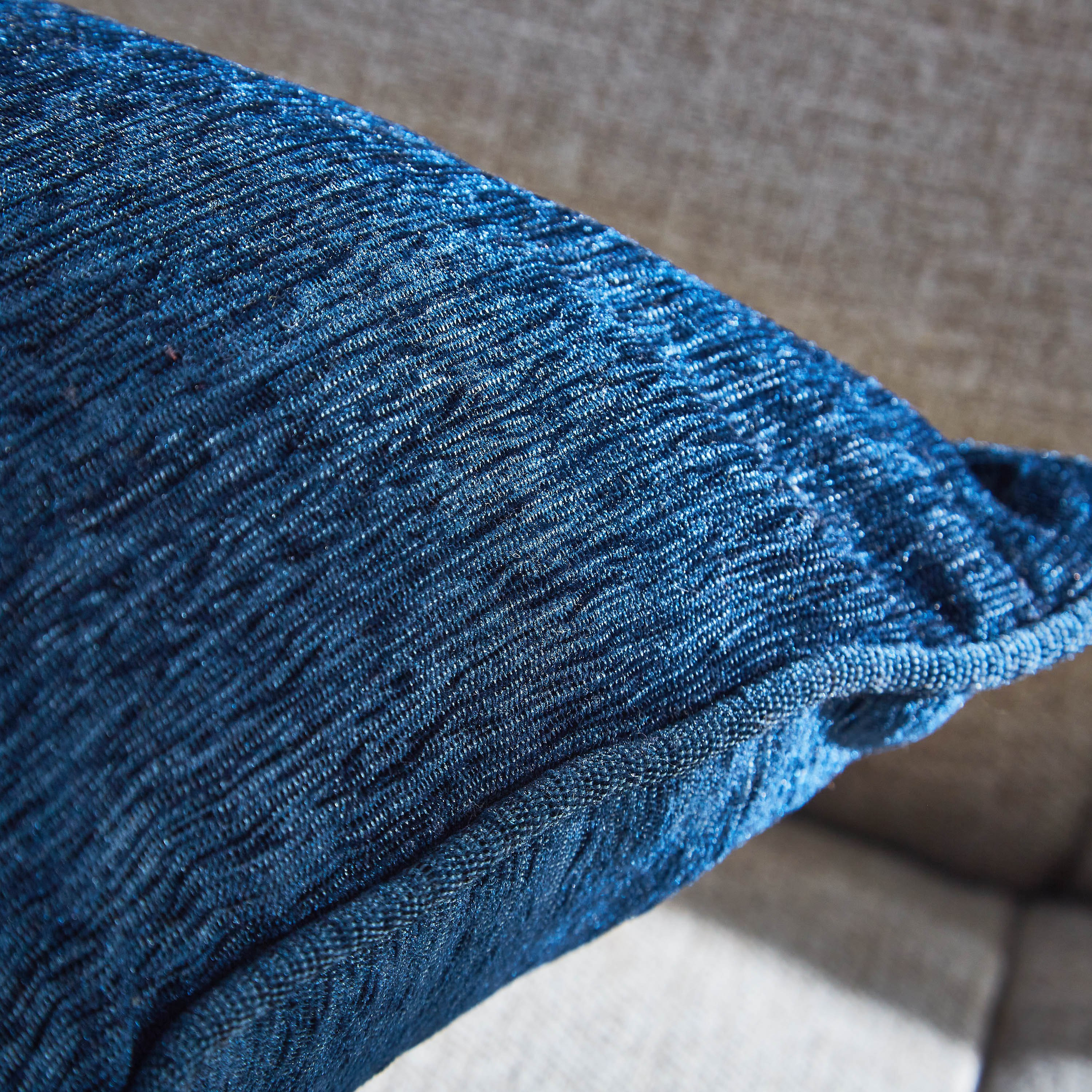 غطاء وسادة بارز الملمس شنيل - 40x40 سم-hbxhomeware-cushionsandcovers-cushioncovers-image-2