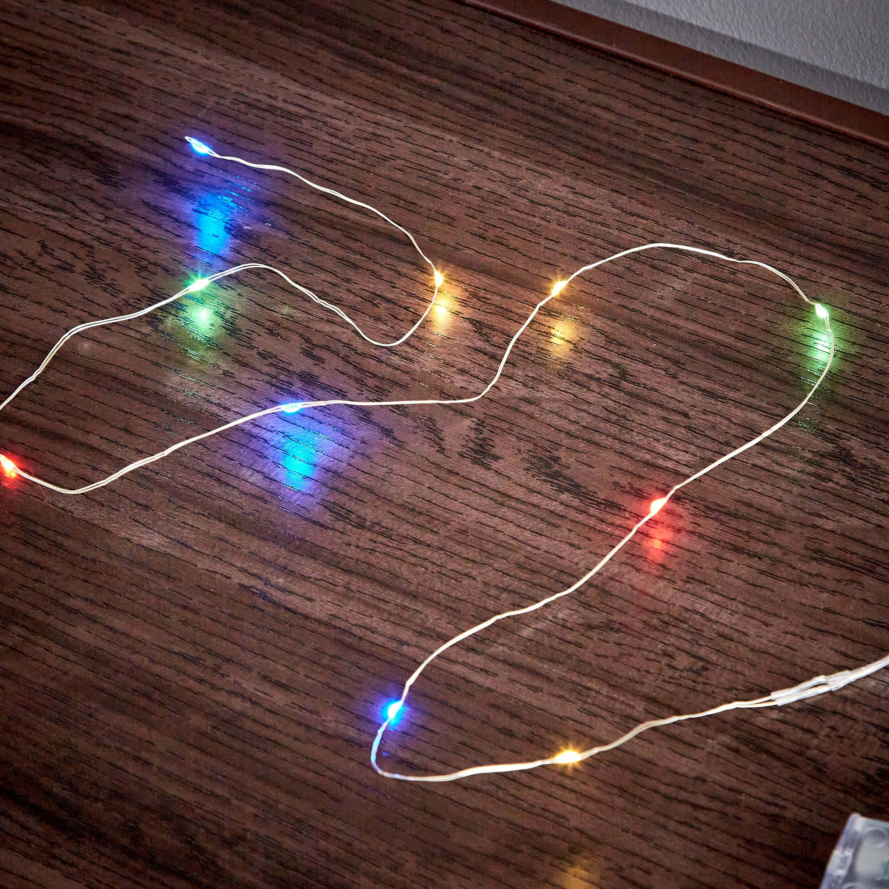 سلسلة مصابيح 10 ميكرو إل إي دي  أبيض دافئ من أورلا - 130 سم-hbxdiningroom-lighting-decorativesandstringlights-image-1