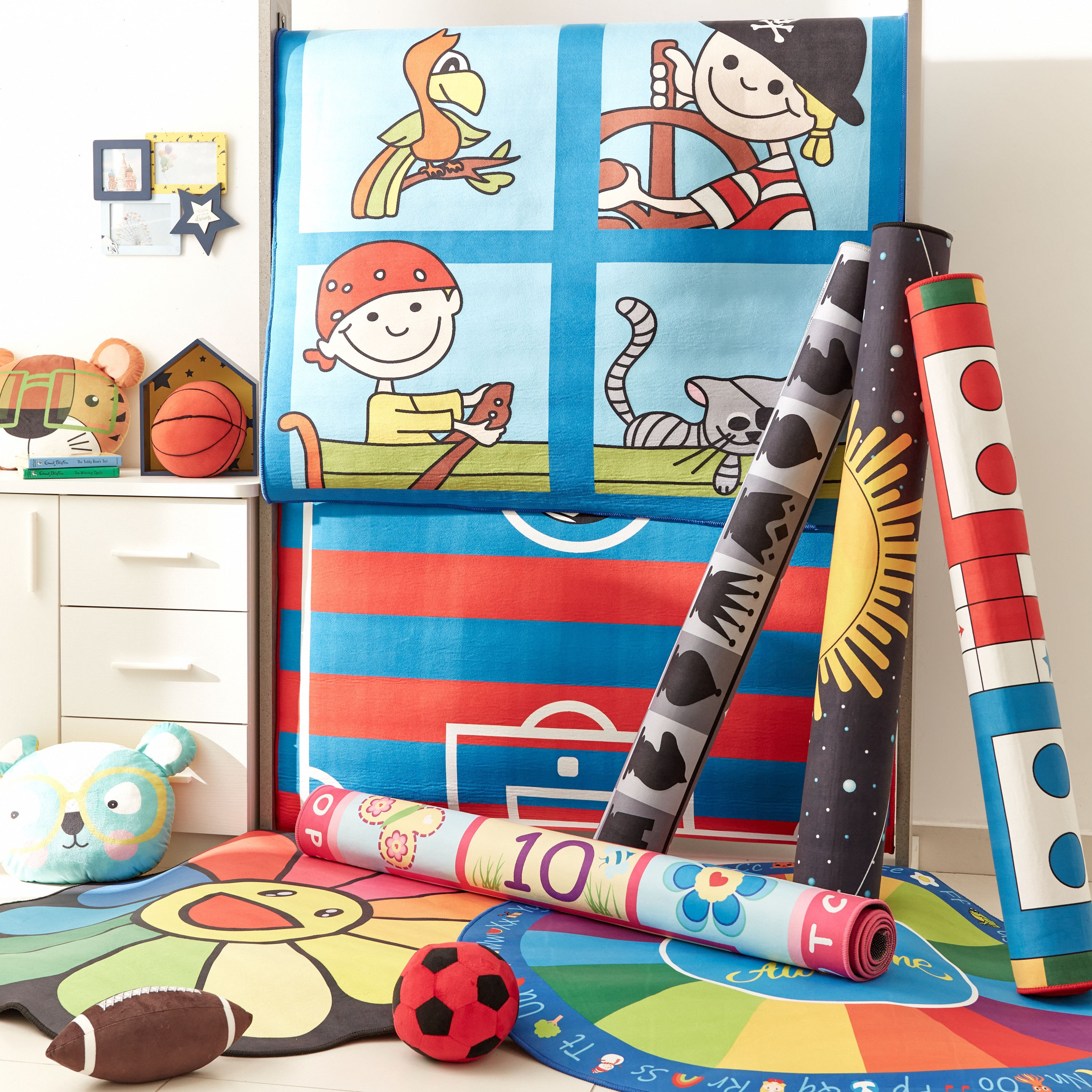 سجادة بتصميم ملعب كرة القدم من كومفي - 120x160 سم-hbxdecorandfurnishings-floorcoverings-rugs-image-5