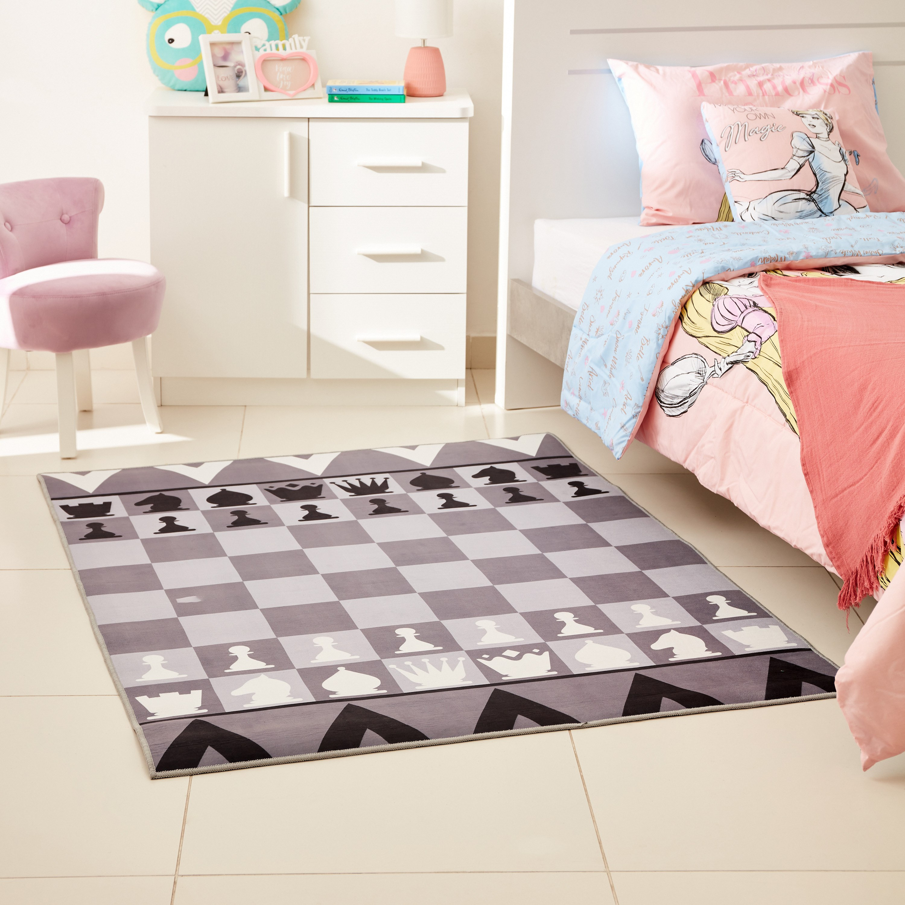 سجادة بتصميم لوحة شطرنج من كومفي - 120x160 سم-hbxbedroom-floorcoverings-rugs-image-1
