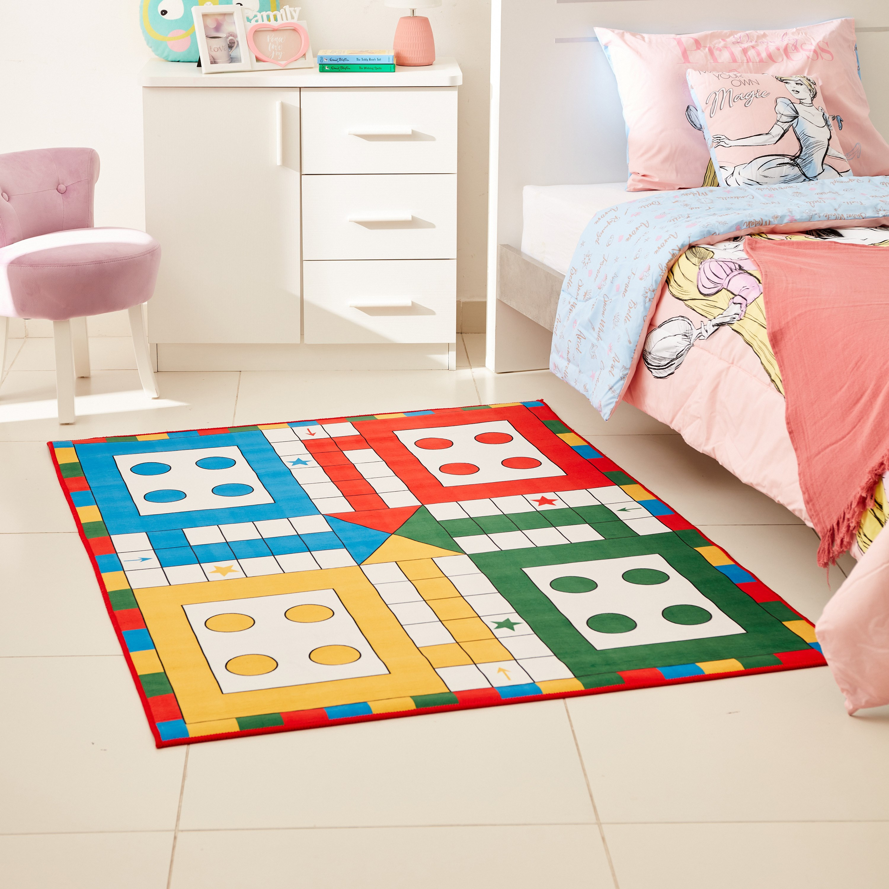 سجادة بتصميم لوحة لودو من كومفي - 120x160 سم-hbxdecorandfurnishings-floorcoverings-rugs-image-1