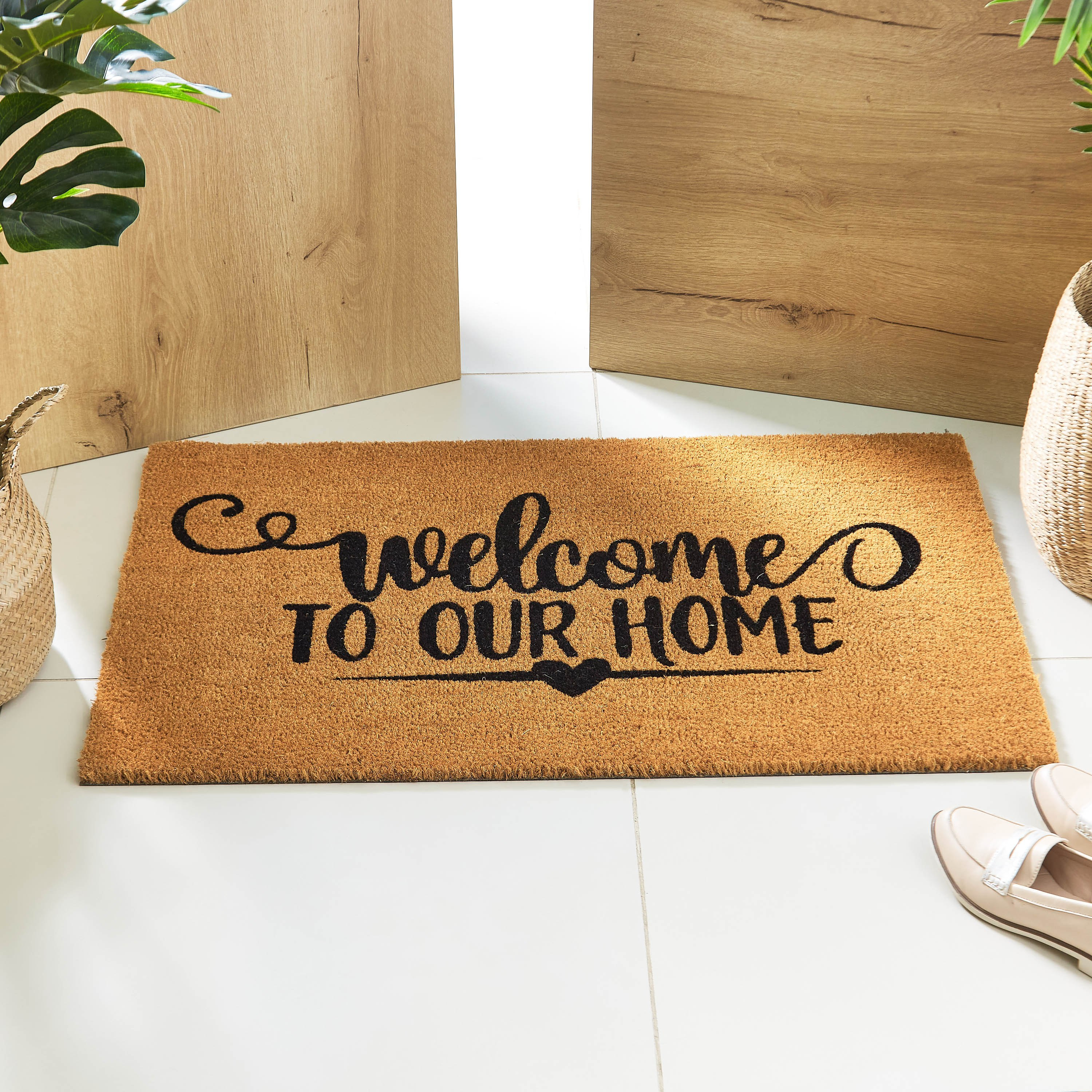 سجادة باب من ألياف جوز الهند بطبعات ويلكم تو أور هوم - 60x90 سم-hbxhomeware-hbxlivingroom-image-1