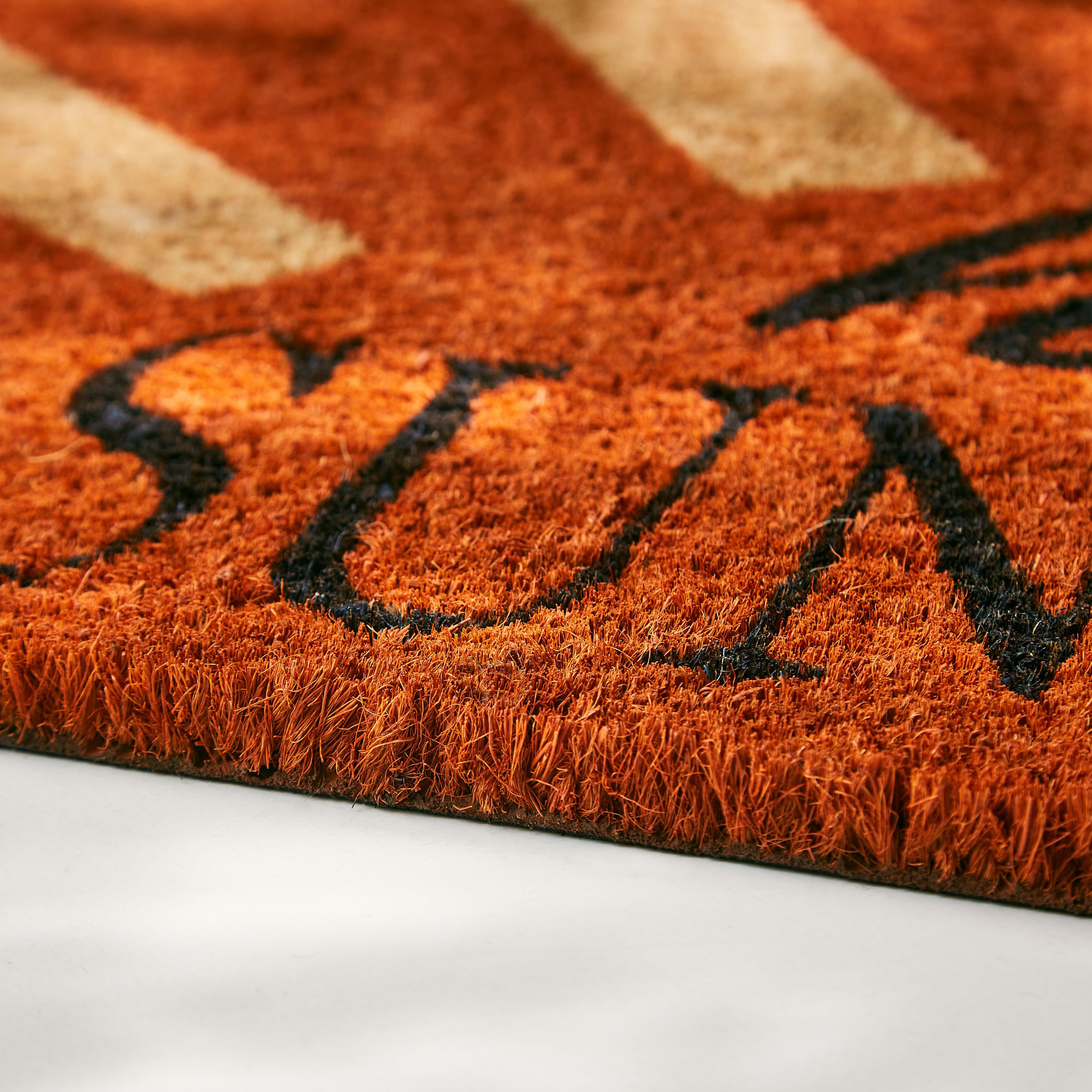 سجادة باب من ألياف جوز الهند بطبعات هالو صن شاين - 45x75 سم-hbxhomeware-hbxlivingroom-image-3