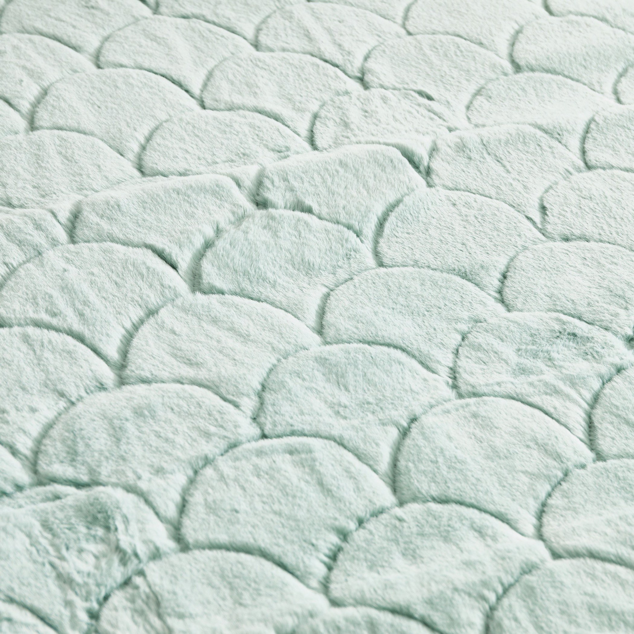 سجادة فرو أرنب مخيّطة من أزيل - 150x200 سم-hbxdecorandfurnishings-floorcoverings-rugs-image-3