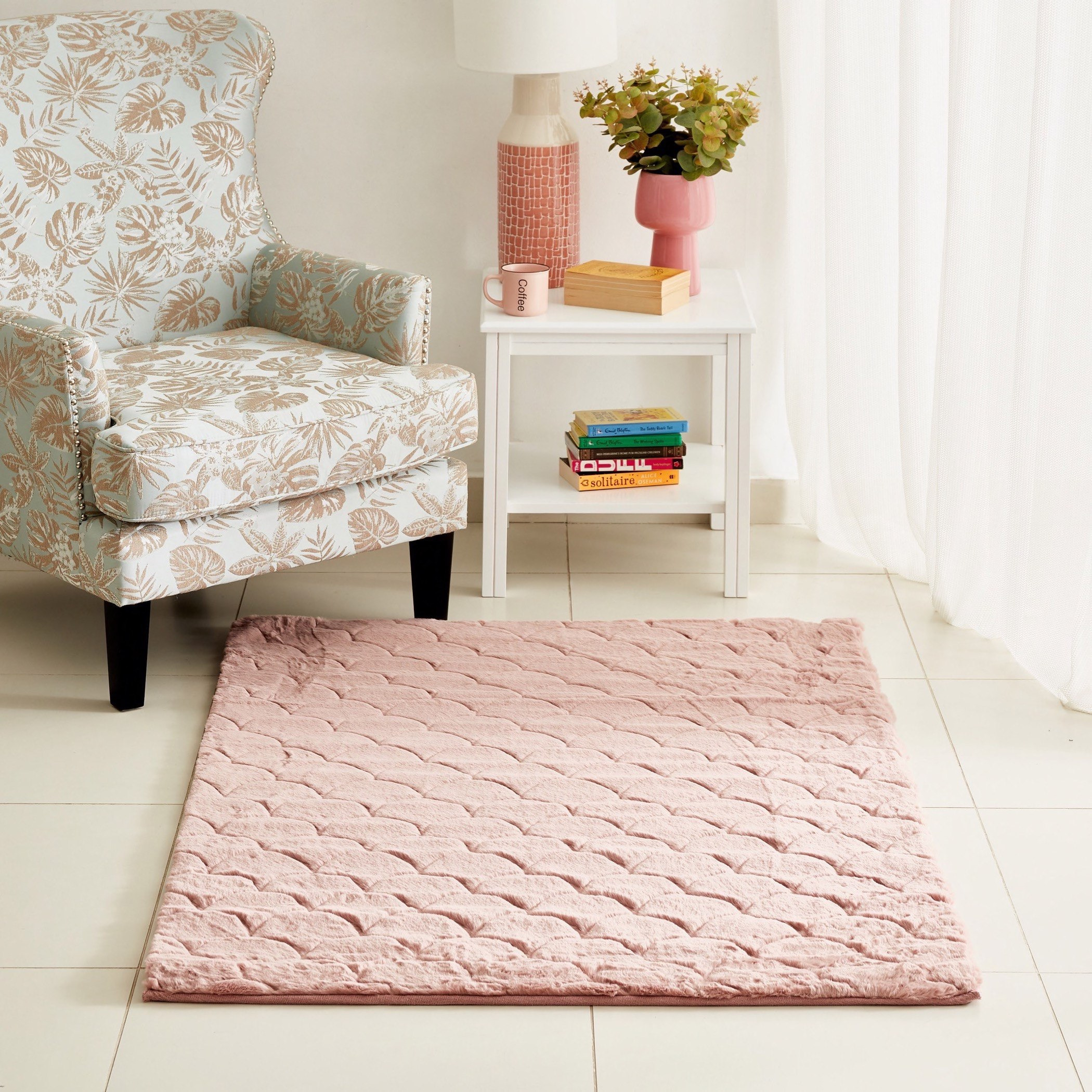 سجادة فرو أرنب مخيّطة من أزيل - 150x200 سم-hbxdecorandfurnishings-floorcoverings-rugs-image-1