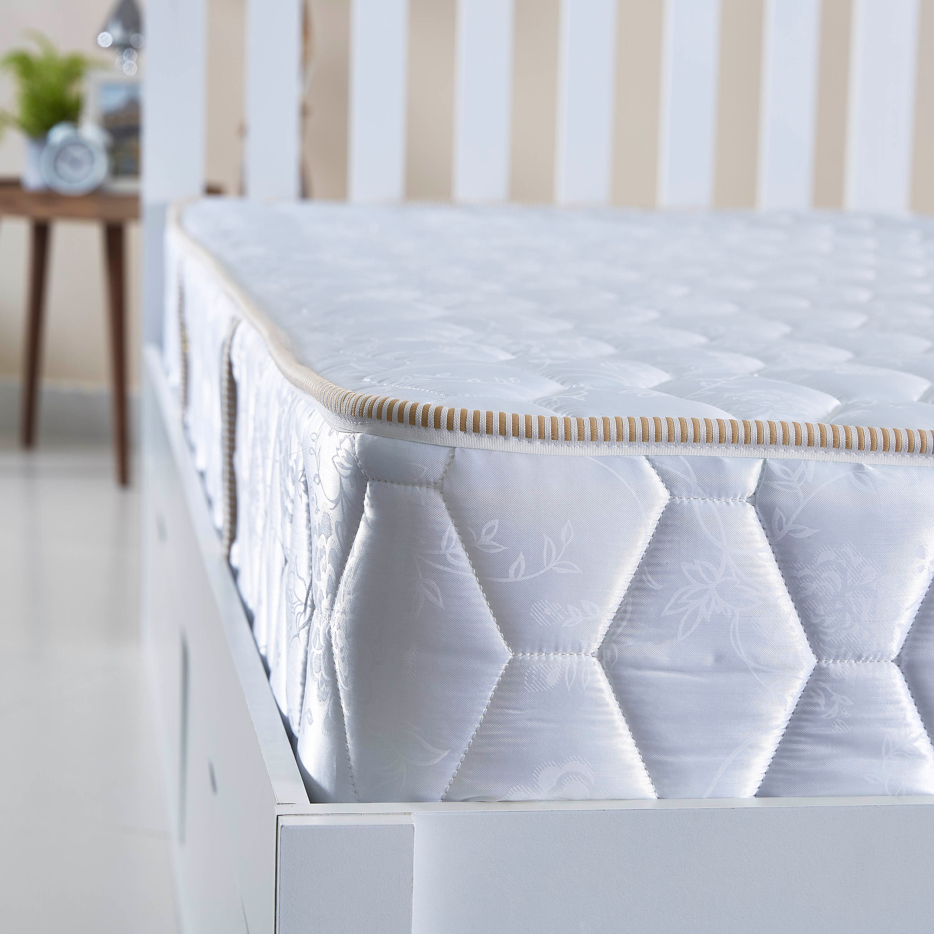 مرتبة فردية بنوابض حلزونيّة من آي ماجنا - 90x190x22 سم-hbxfurniture-bedroom-mattresses-single-image-5
