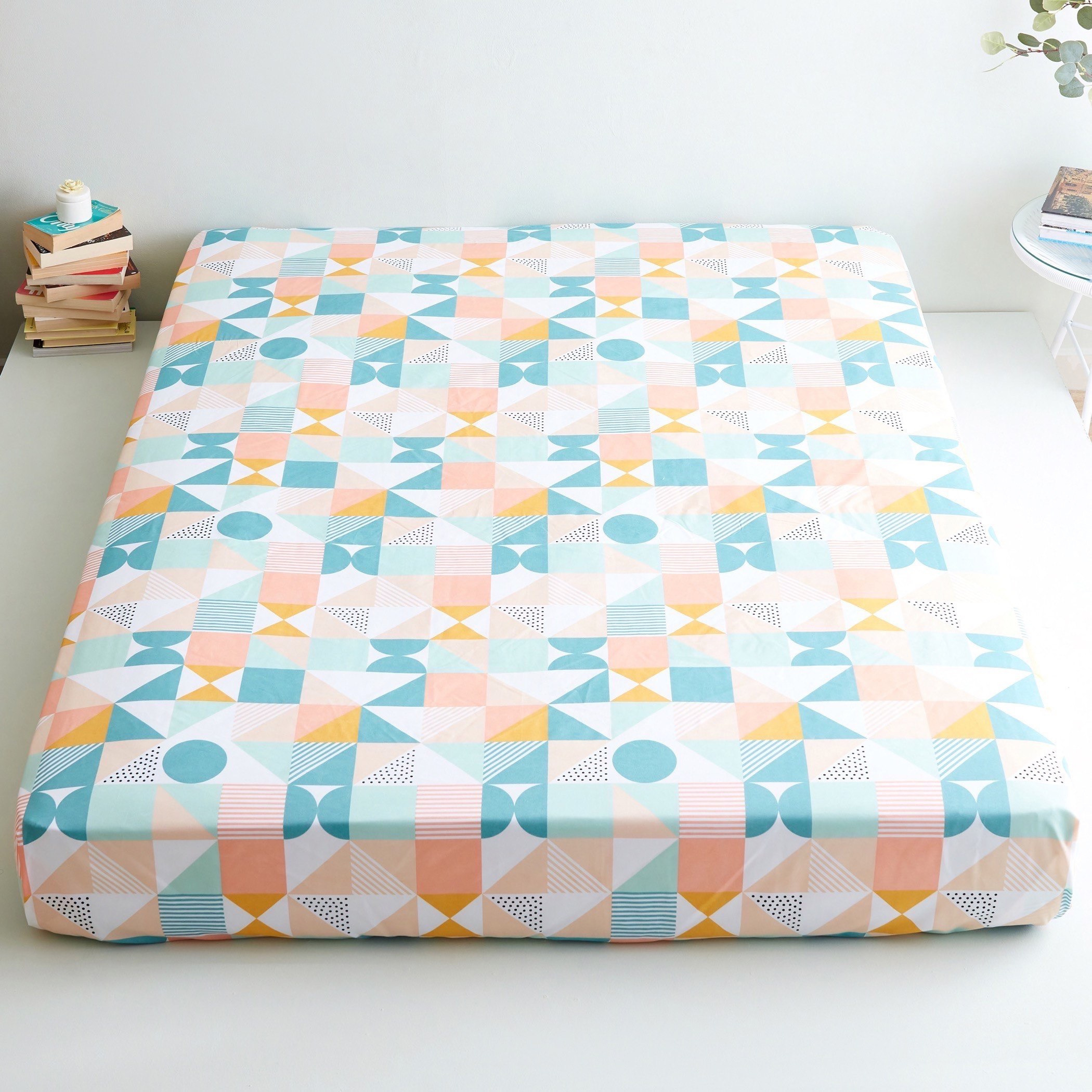 طقم شرشف مسطح كينج ألياف دقيقة بطبعات 3 قطع من أتلانتا كورا- 240x260سم-hbxhomeware-hbxbedroom-image-2