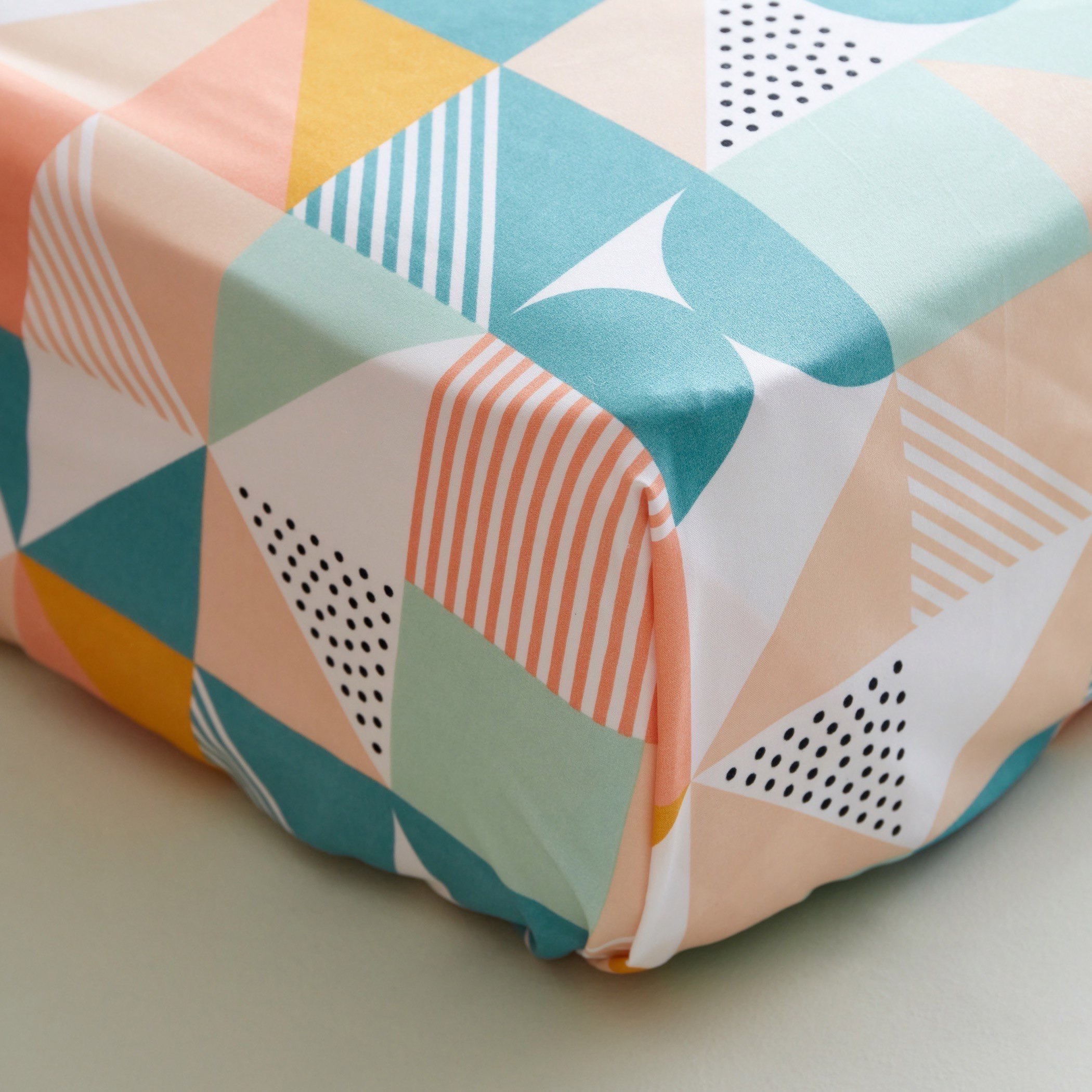 طقم شرشف مسطح كينج ألياف دقيقة بطبعات 3 قطع من أتلانتا كورا- 240x260سم-hbxhomeware-hbxbedroom-image-4