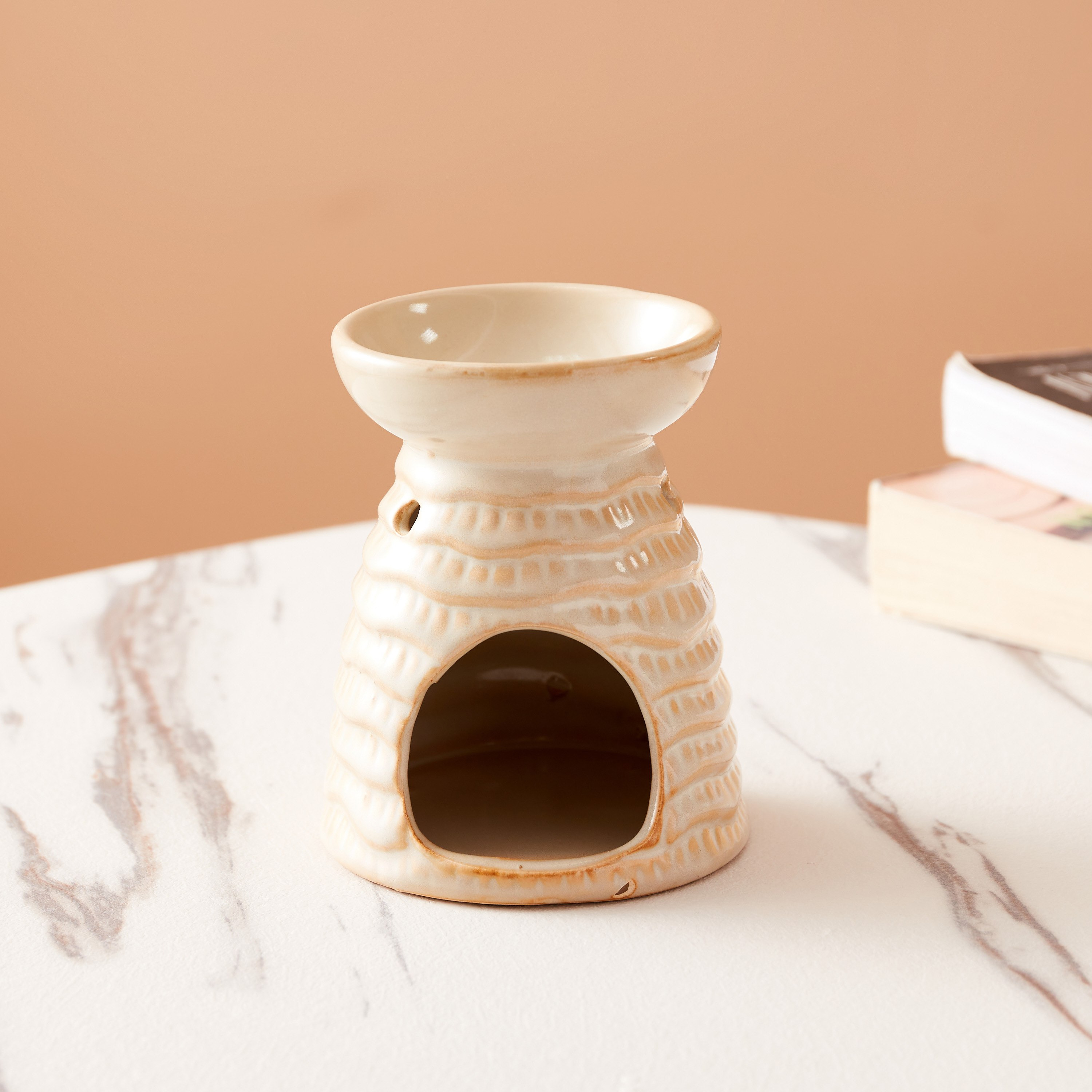 مبخرة زيوت سيراميك بتصميم مخروطي من زيتا - 10x10x12 سم-hbxbedroom-homefragrance-oilburners-image-2