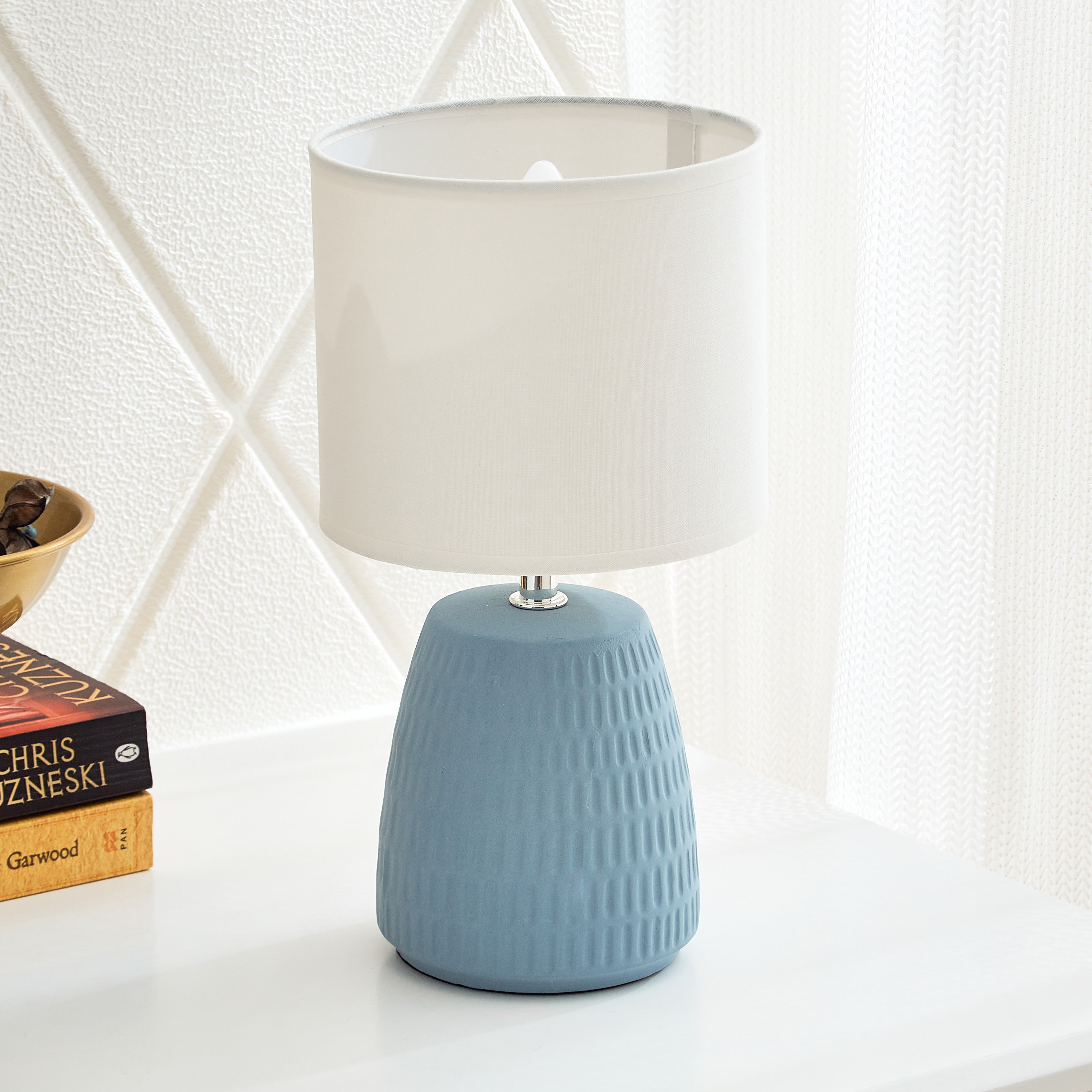 مصباح طاولة سيراميك بارز الملمس من كوو - 15x15x30 سم-hbxlivingroom-lighting-tablelamps-image-1