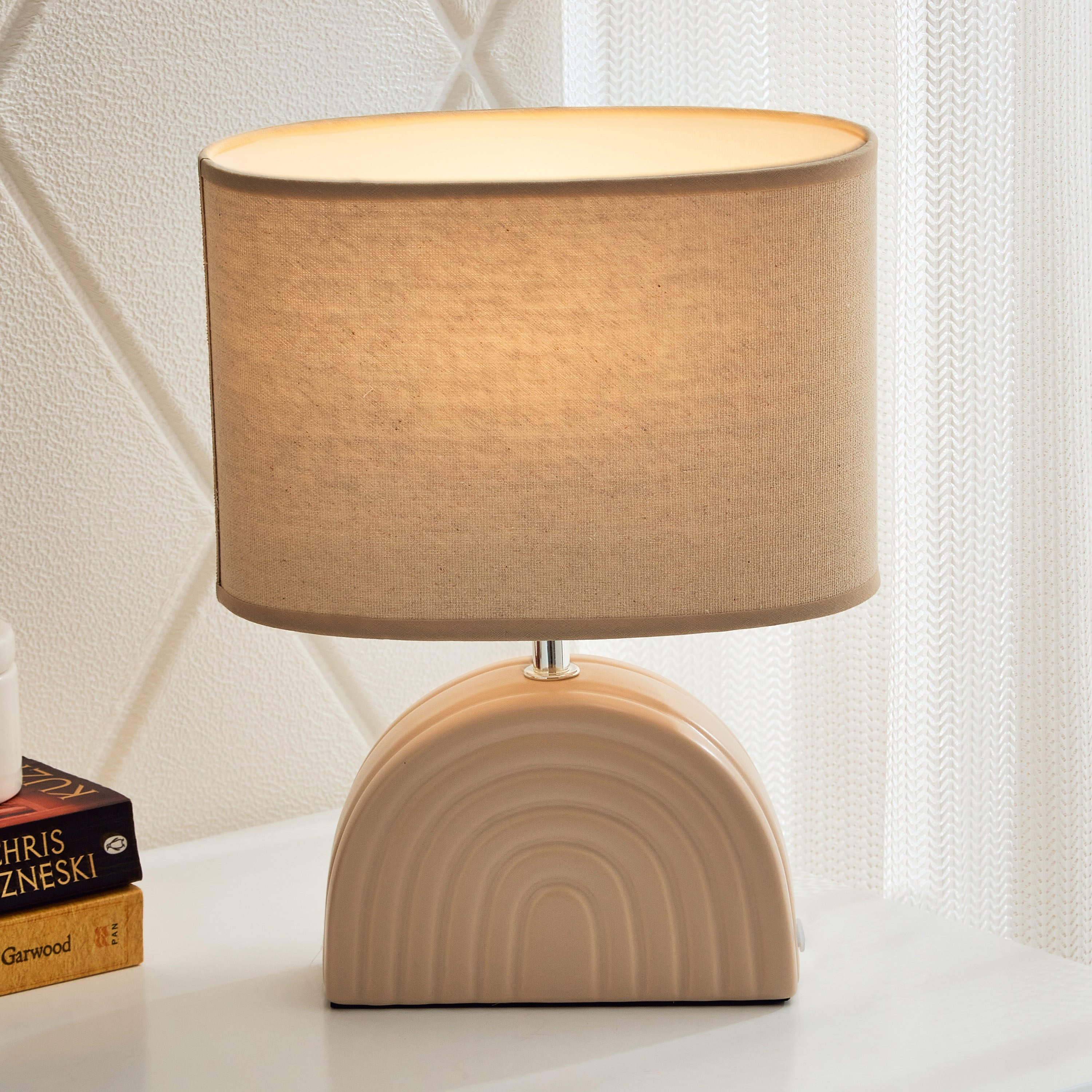 مصباح طاولة بقاعدة سيراميك بتصميم قوس قزح من كوو - 23x7x32 سم-hbxlivingroom-lighting-tablelamps-image-2