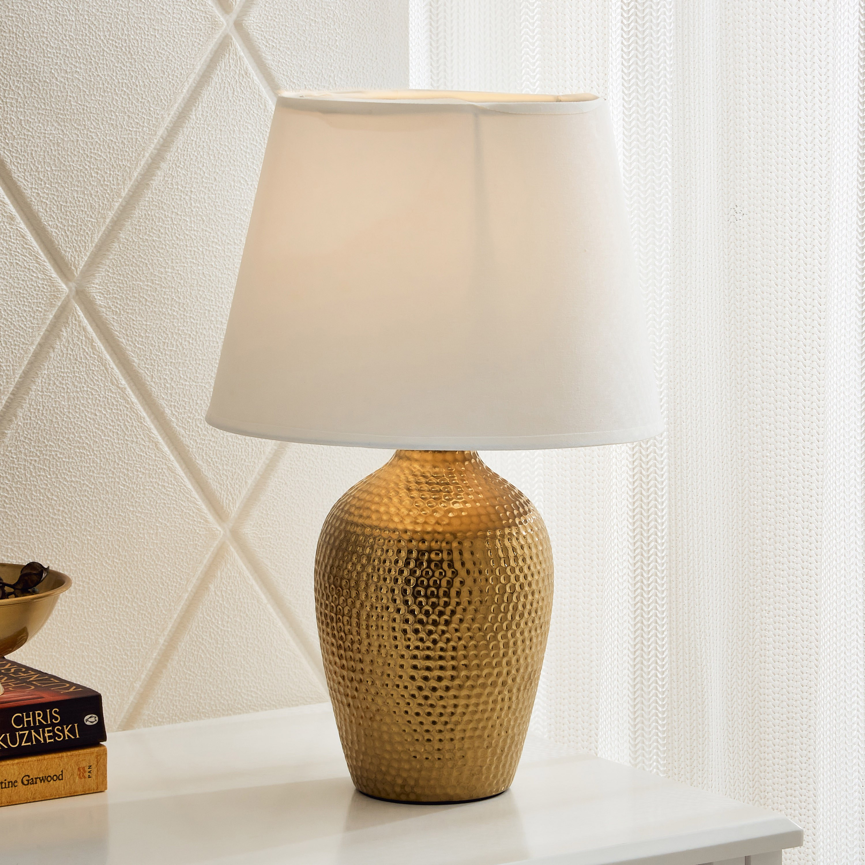 مصباح طاولة سيراميك بقاعدة بارزة الملمس - 28x28x42 سم - كوو-hbxlivingroom-lighting-tablelamps-image-2