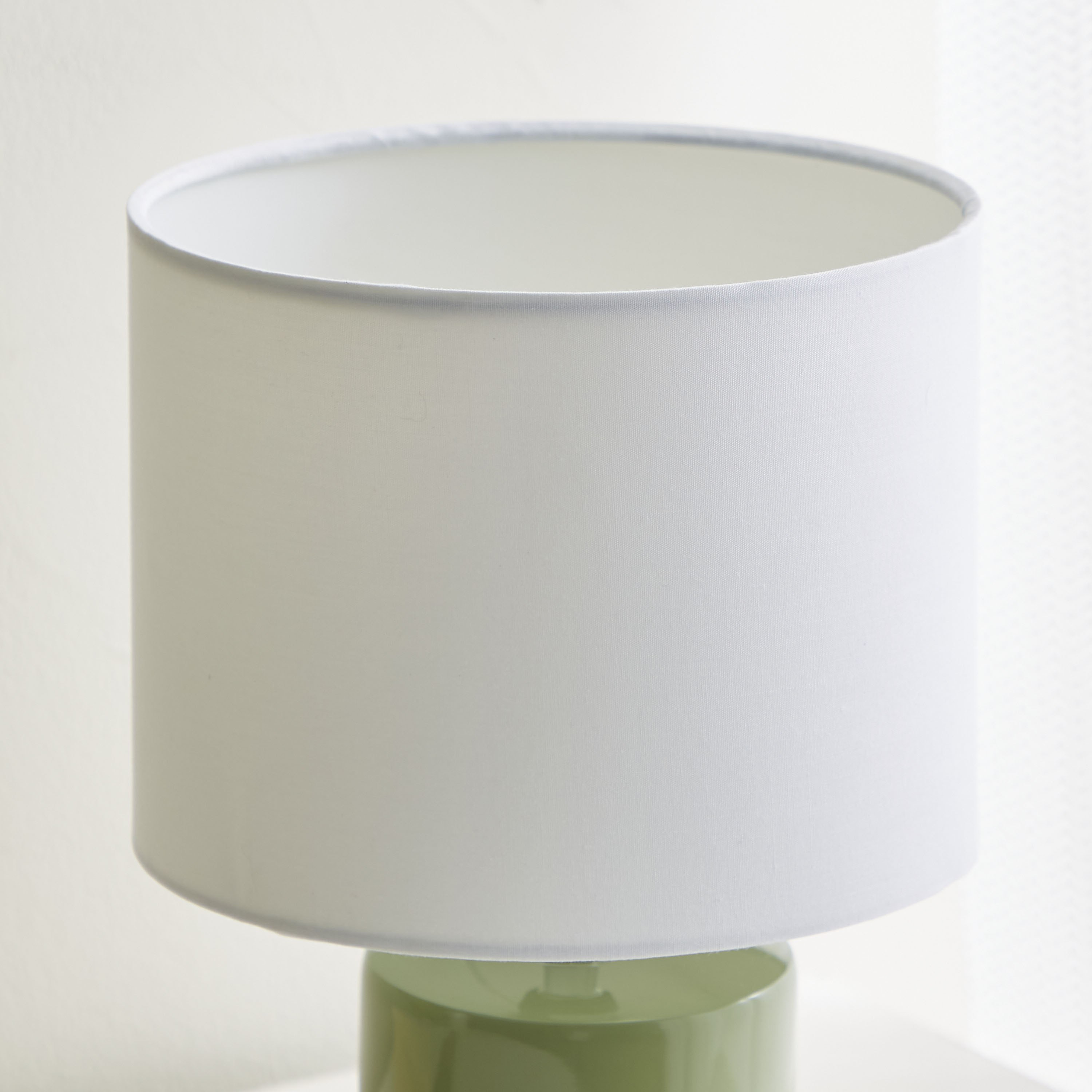 مصباح سيراميك سطحي من لوميير - 18x18x28 سم-hbxlivingroom-lighting-tablelamps-image-3